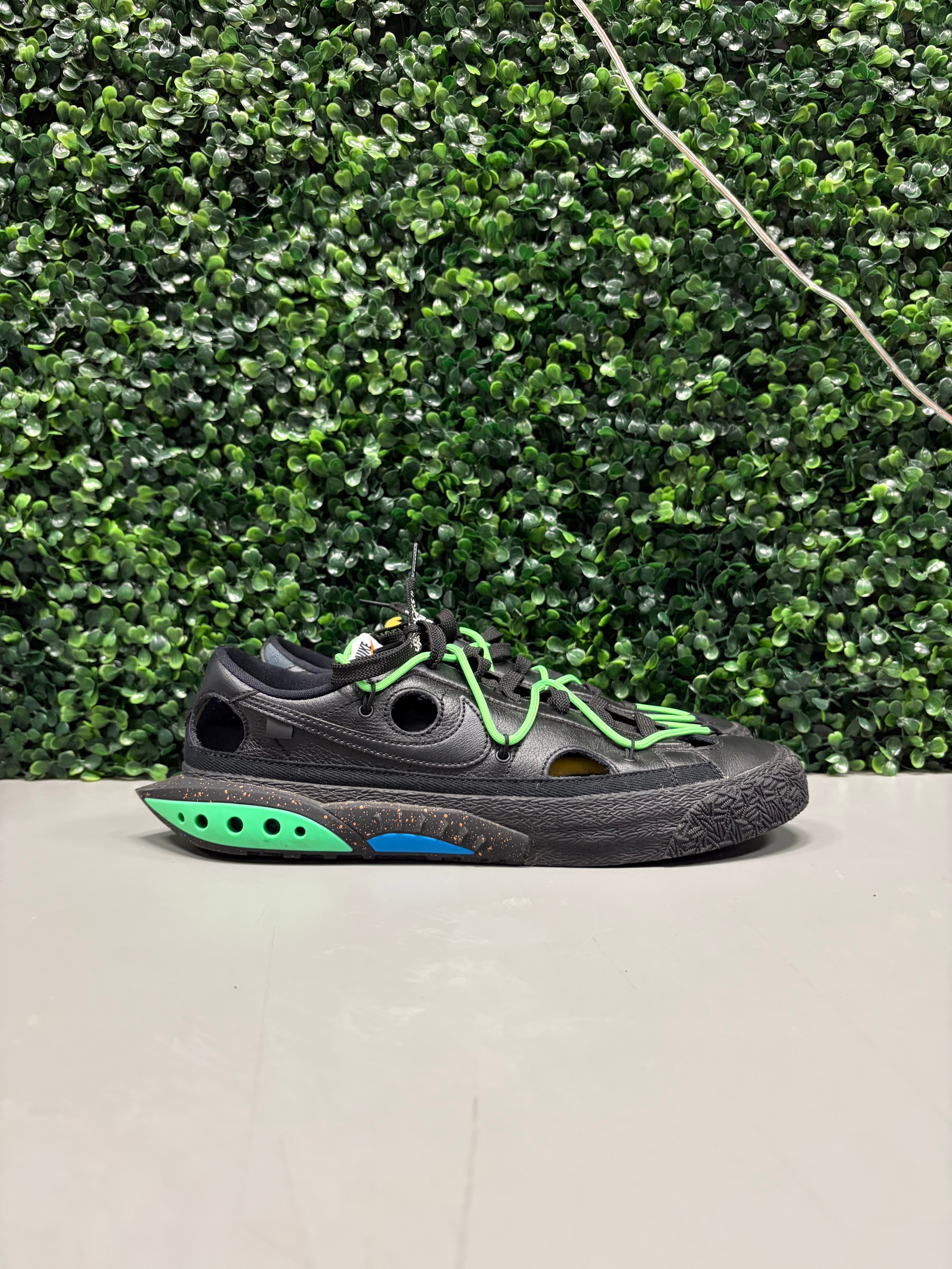 Off White Nike Blazer Low "Electro Green" Size 10.5 Preowned