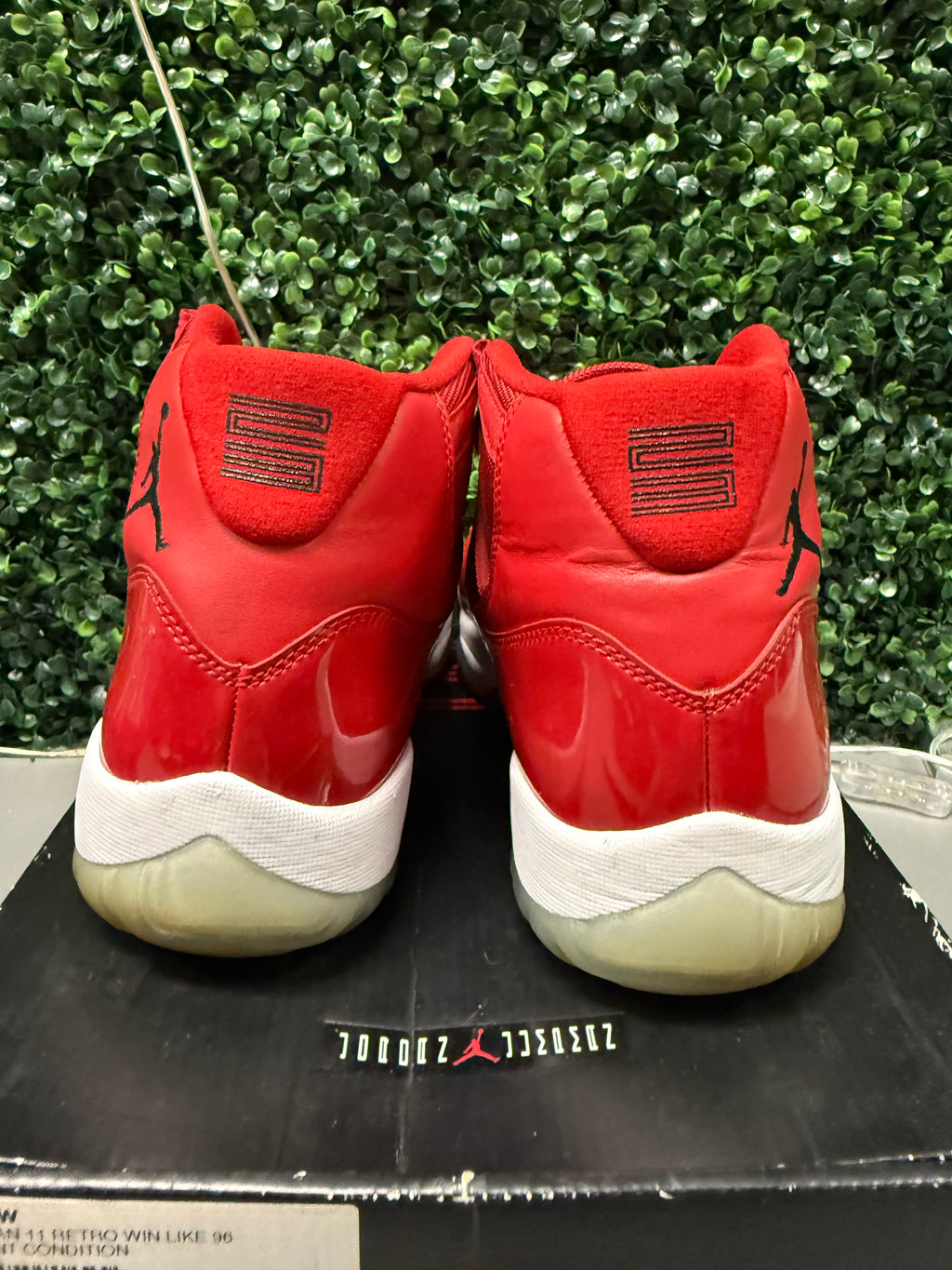 Jordan 11 High “Win Like 96” Size 10.5 Preowned