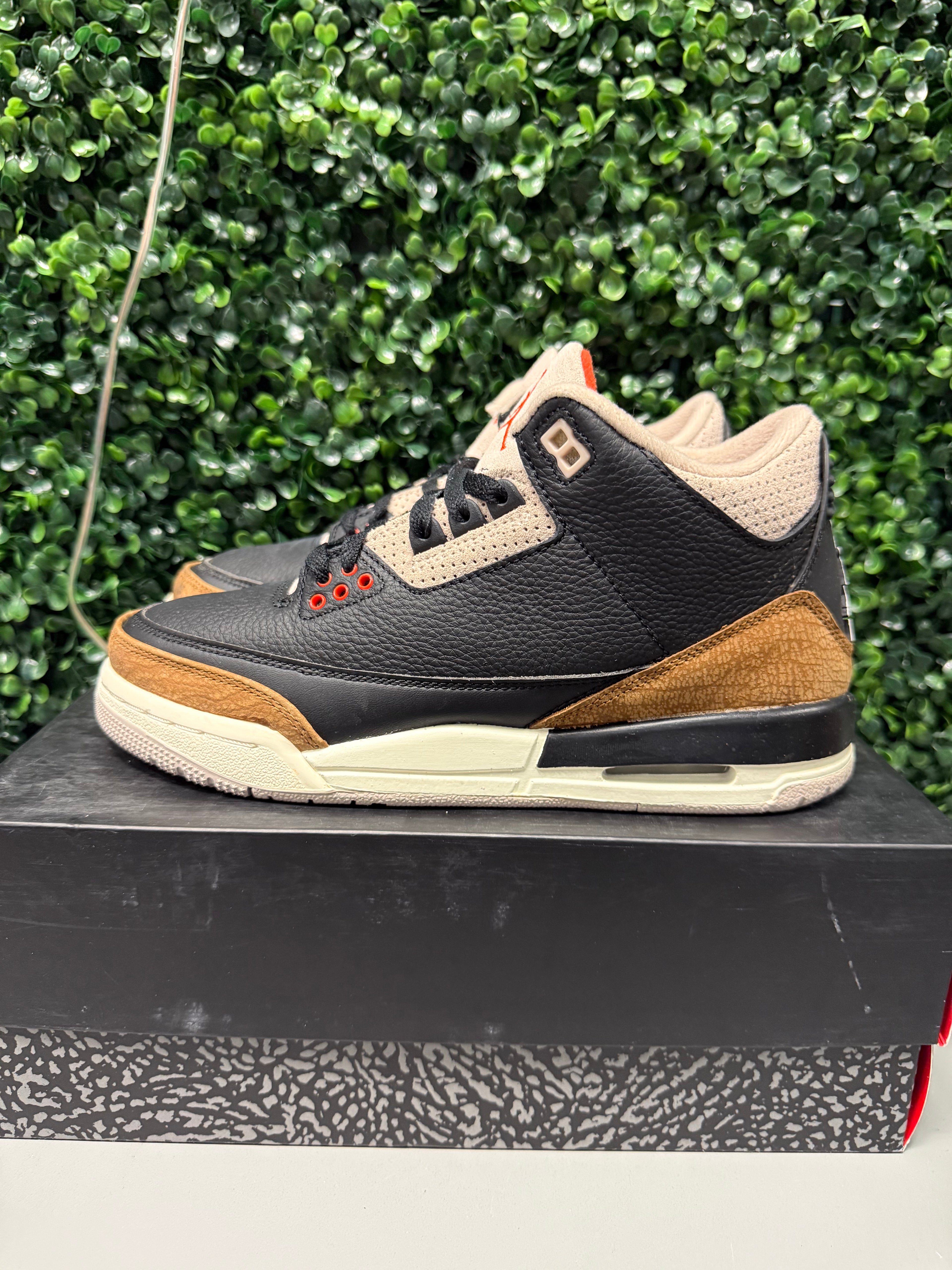 Jordan 3 "Desert Elephant" Size 6.5Y Preowned