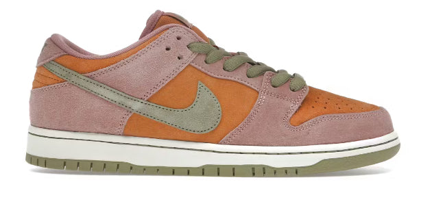 Nike Sb Dunk Low “Red Stardust”
