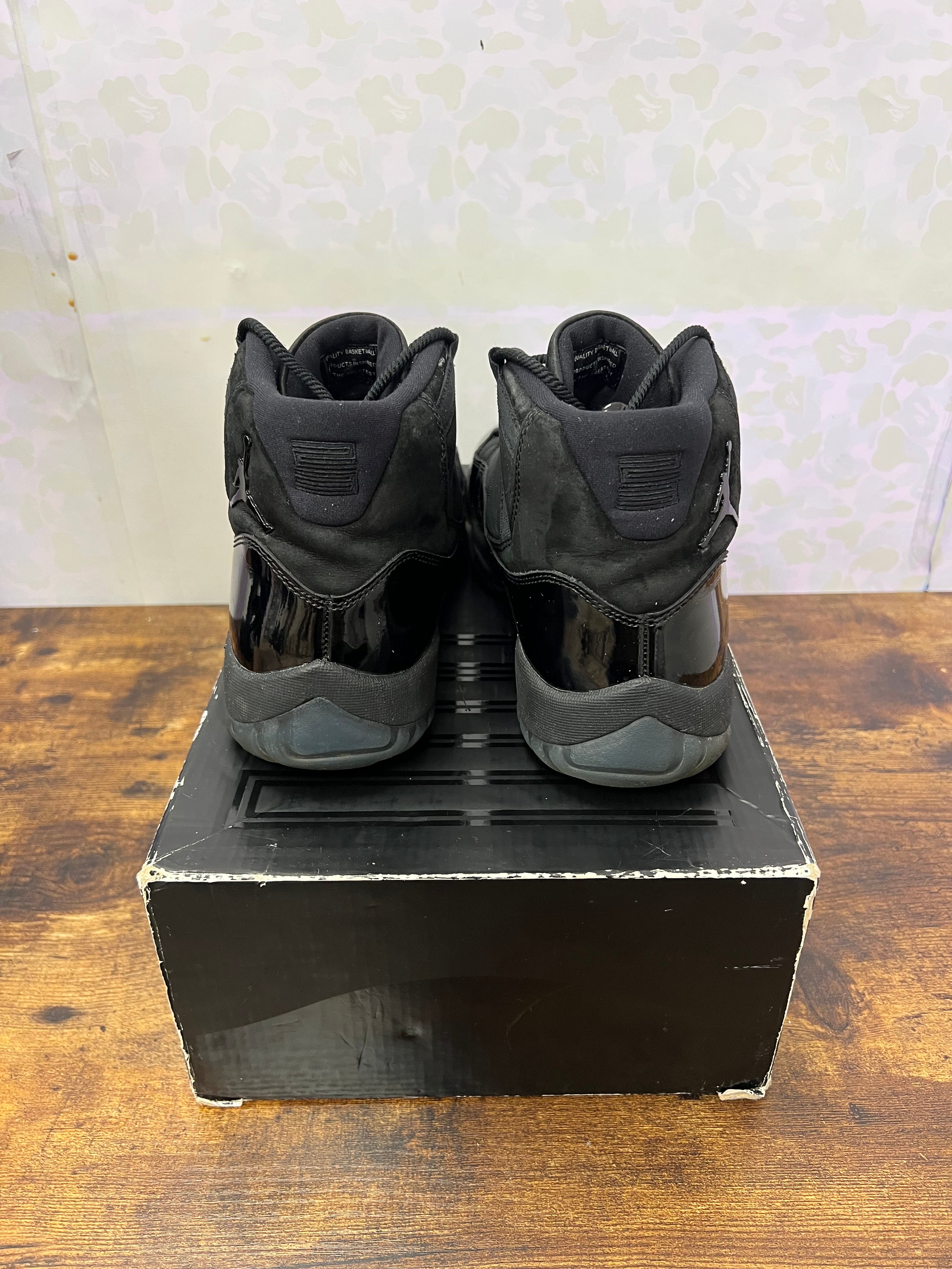 Jordan 11 “Cap and Gown” Size 11M Preowned