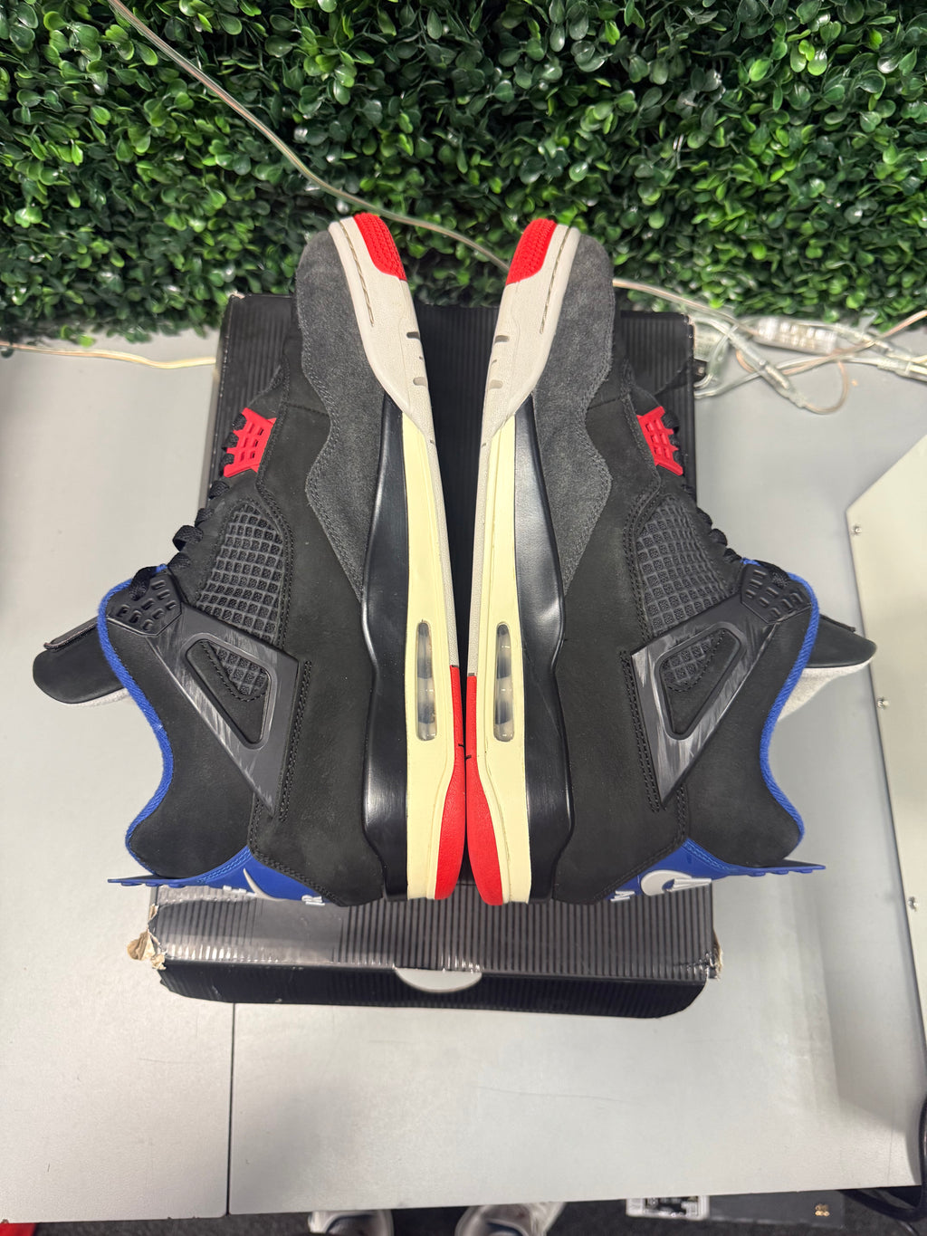 Jordan 4 "Rare Air" Size 13 Preowned