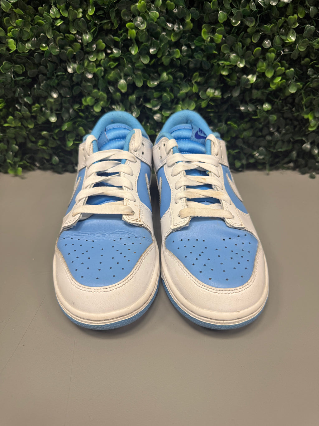 Nike Dunk Low “Reverse UNC” Size 8W / 6.5Y Preowned