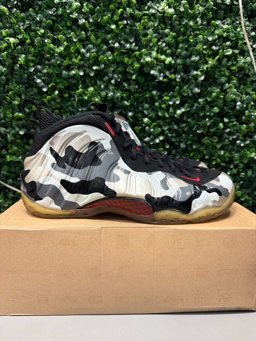 Nike Air Foamposite One “Fighter Jet” Size 10 Preowned