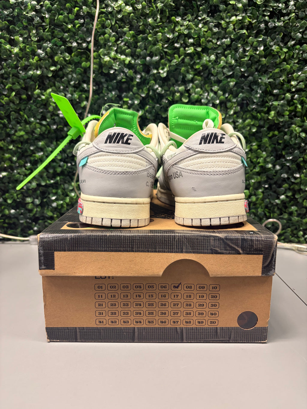 Nike Dunk Low Off-White "Lot 7" Size 11 Preowned