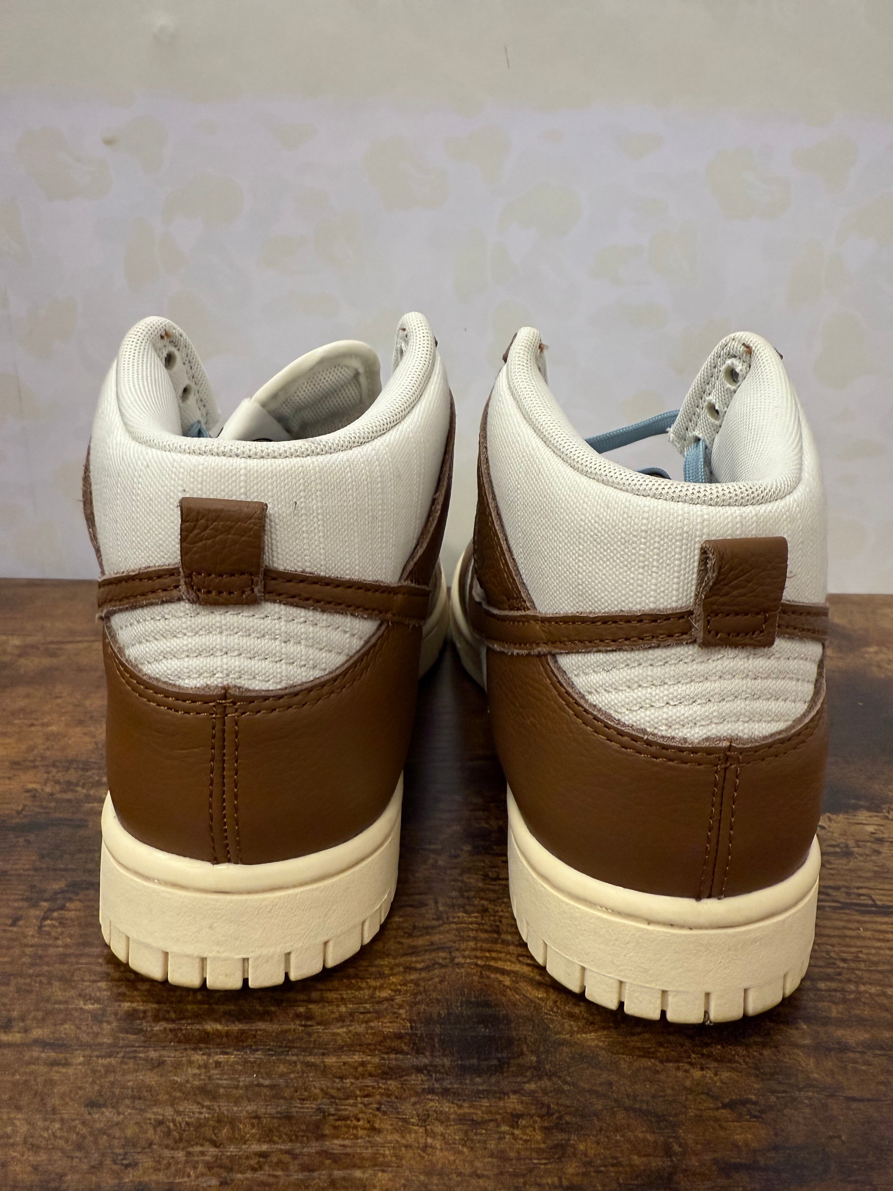Nike Dunk High “Pecan Sail” Size 6 Preowned