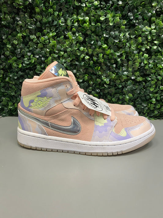 Jordan 1 Mid "HER" Size 9W / 7.5Y Preowned