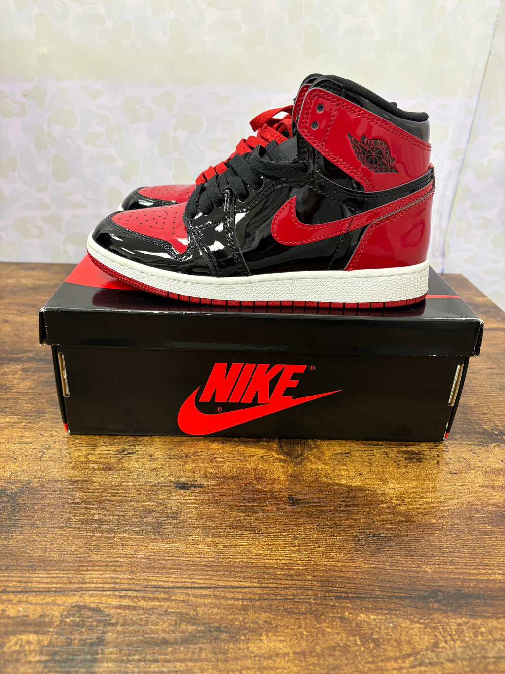 Jordan 1 “Patent Bred” Preowned Size 4Y
