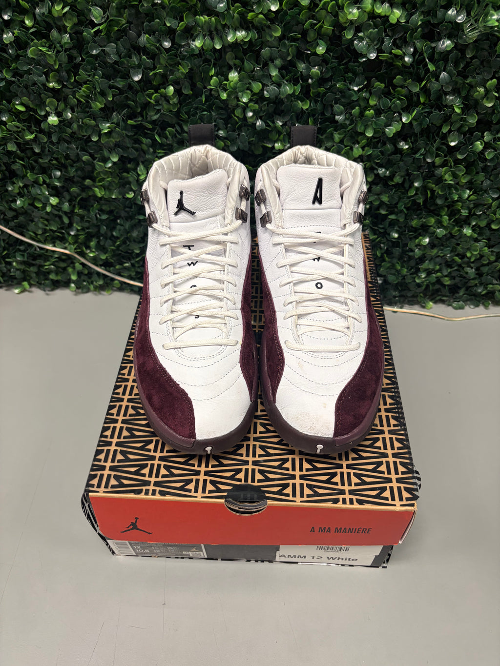 Jordan 12 Retro SP A Ma Maniére "White" Preowned Size 12W/10.5M