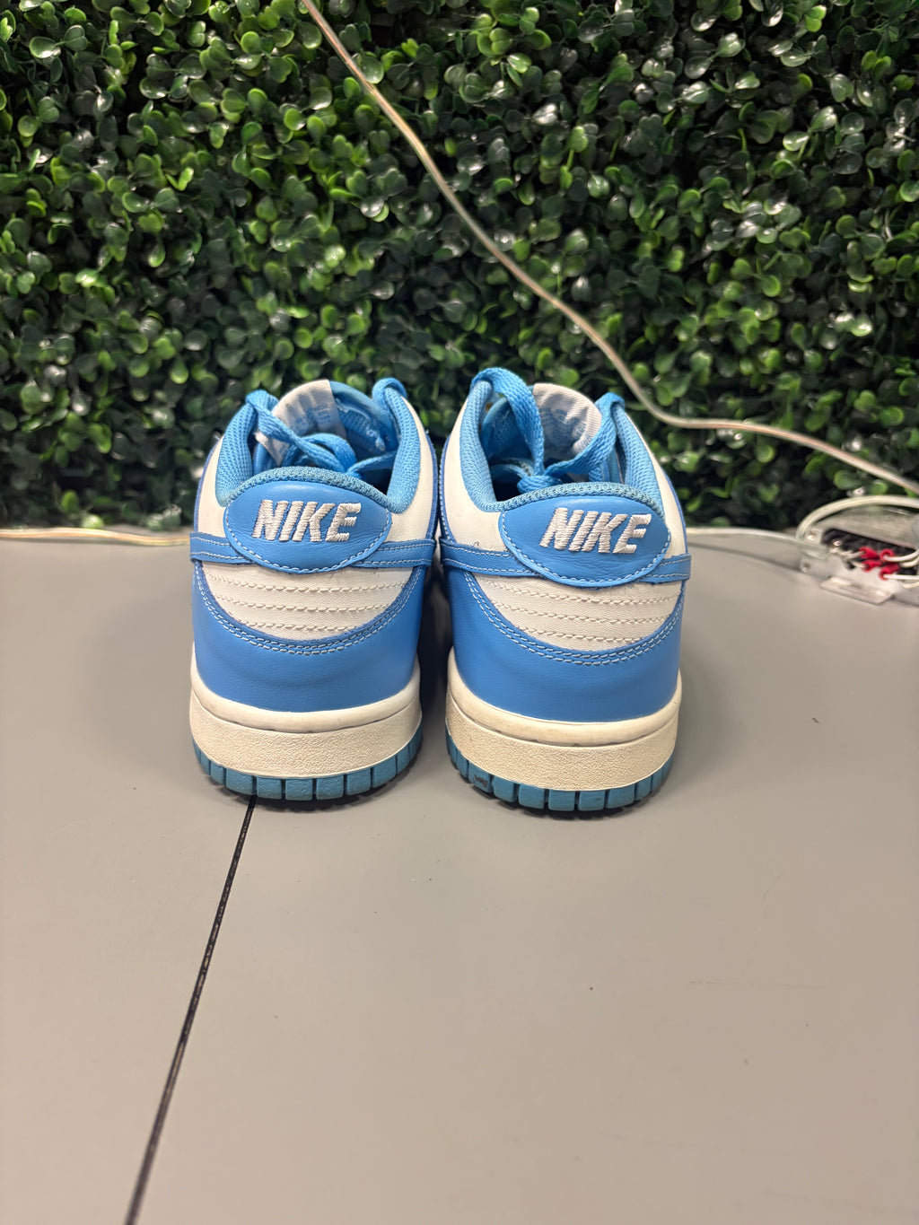 Nike Dunk Low "UNC" (GS) Preowned Size 7Y