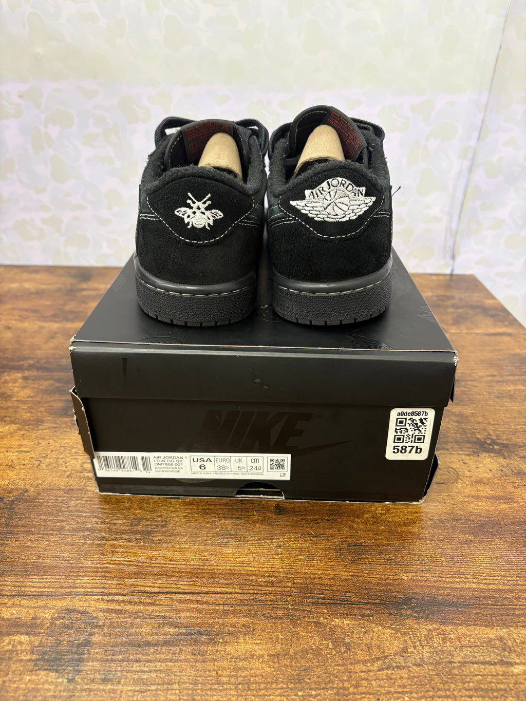 Jordan 1 Low Travis Scott “Phantom” Size 6 Preowned