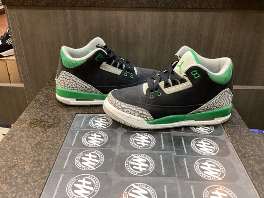 JORDAN 3 “PINE GREEN” Size 4 Pre Owned NO BOX