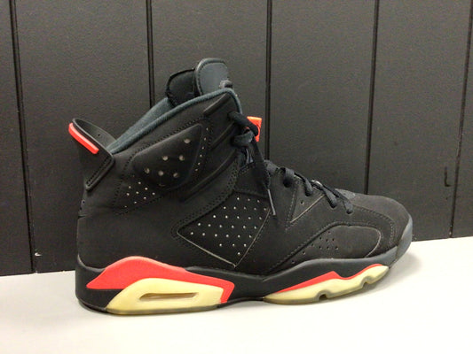 Jordan 6 “Infrared” Size 11 Preowned