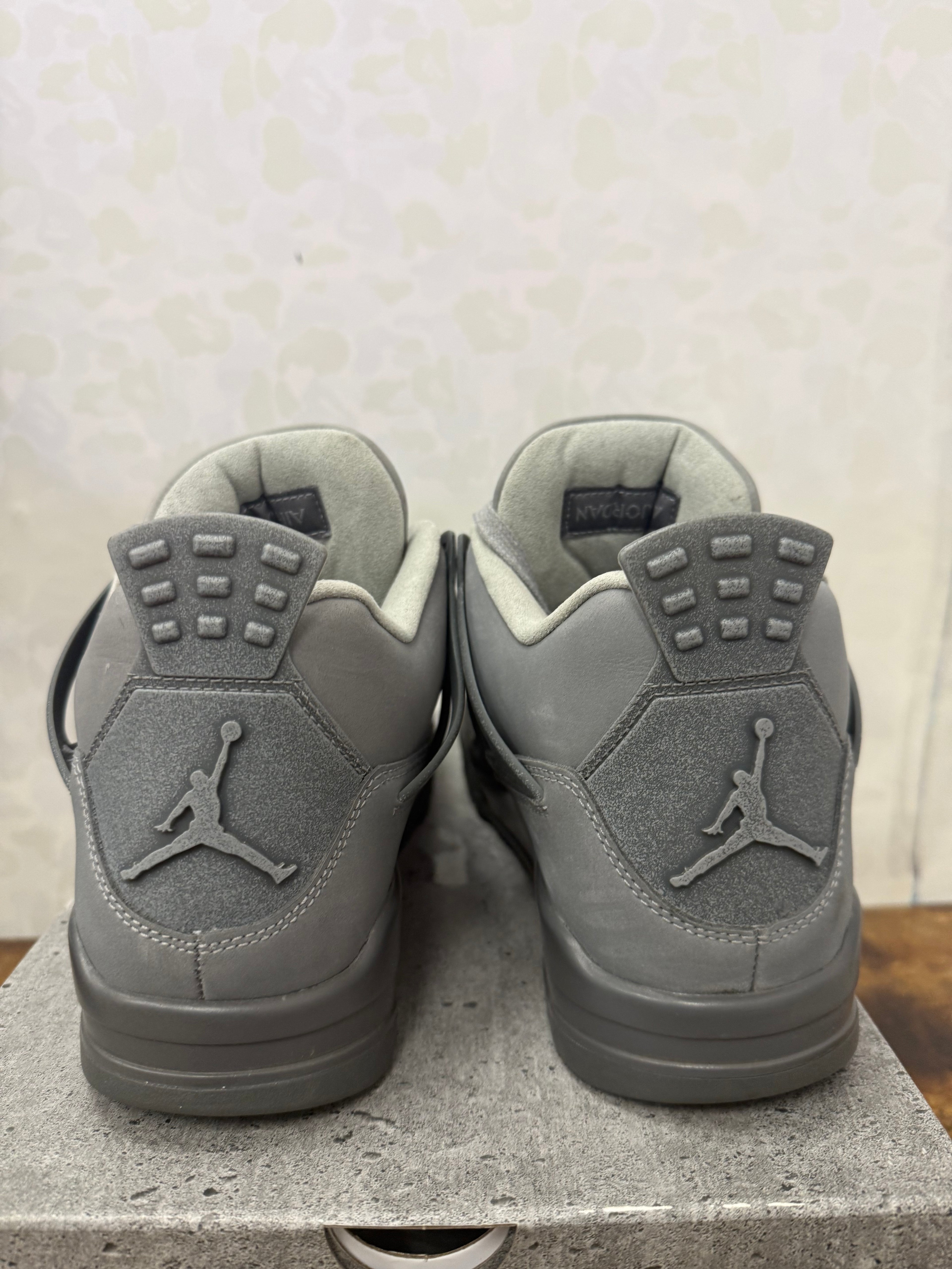 Jordan 4 “Paris Olympics Wet Cement” Size 10 Preowned