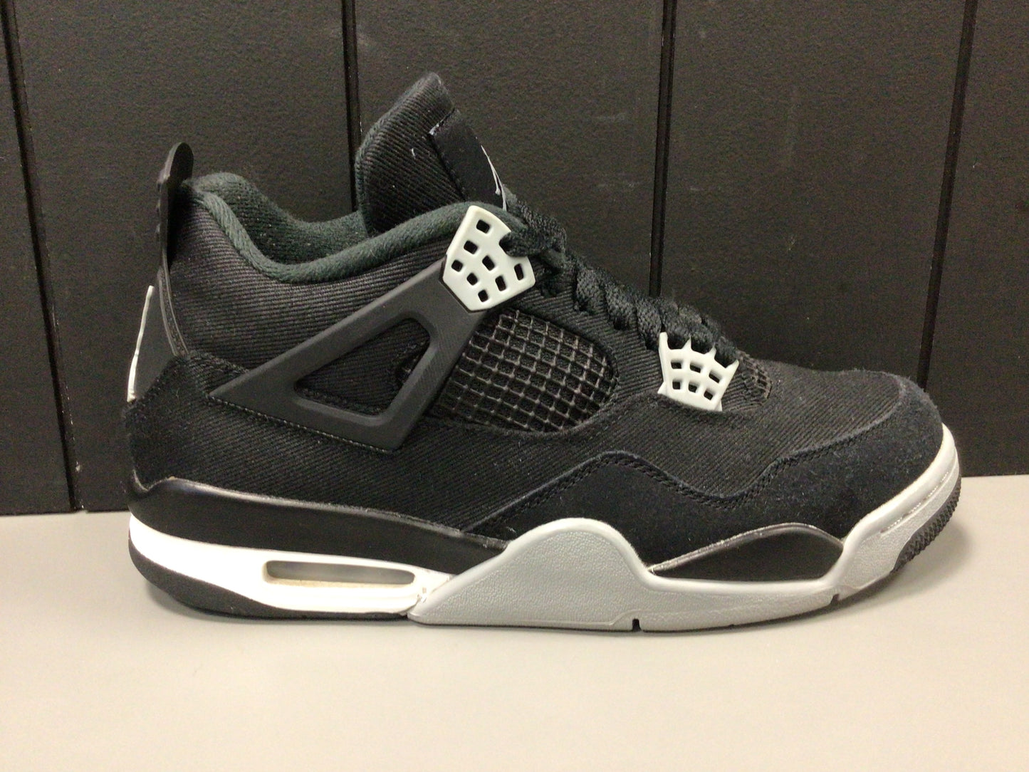 Jordan 4 “Black Canvas” Size 8.5 Preowned