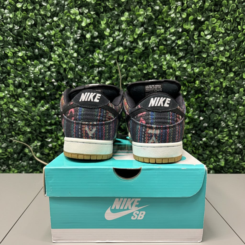 Nike SB Dunk Low "Hackey Sack" Size 10 Preowned