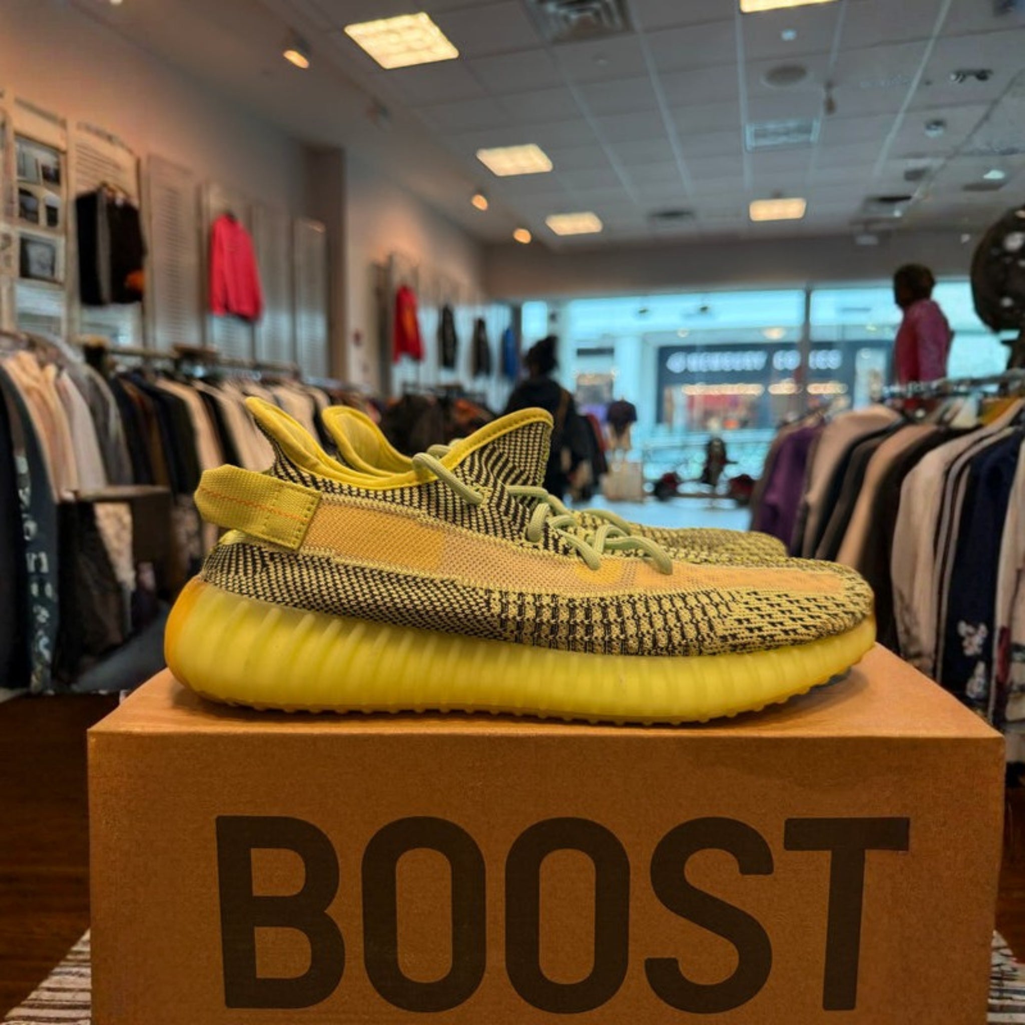 adidas Yeezy Boost 350 V2 'Yeezreel' (Non-Reflective) Size 10 Preowned