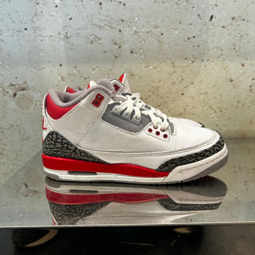 Jordan 3 "Fire Red" Size 6.5y Preowned