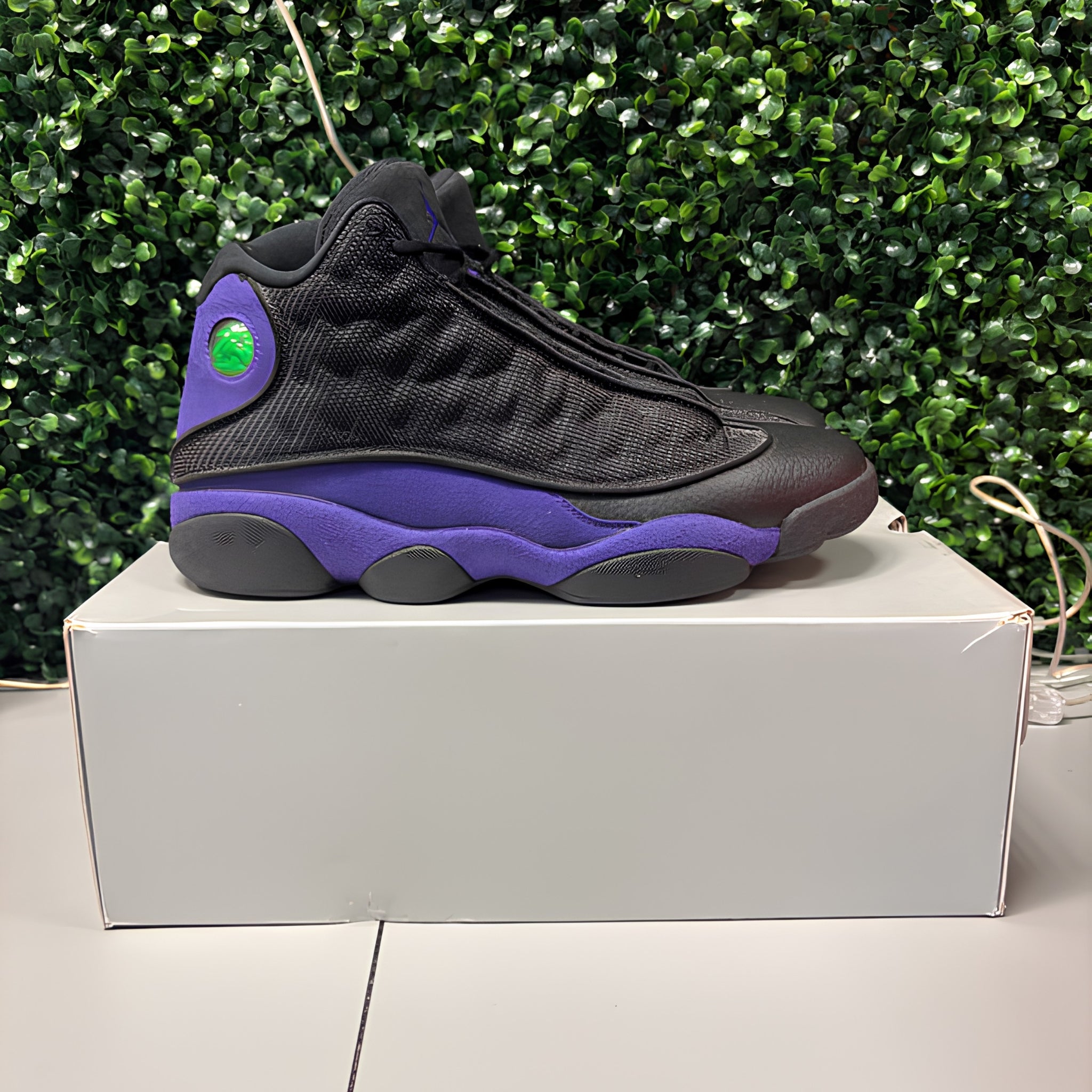 Jordan 13 Retro "Court Purple" Size 12 Preowned