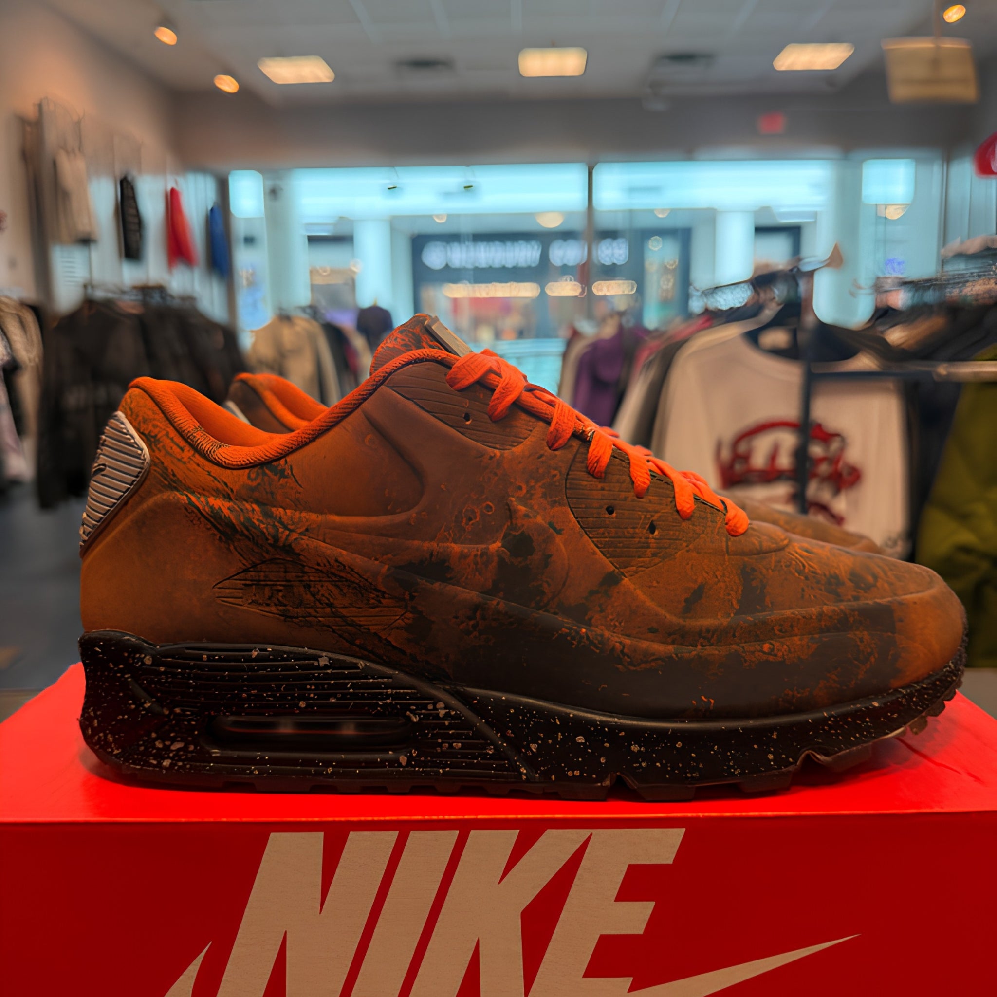 Nike Air Max 90 "Mars Landing" Size 10 Preowned