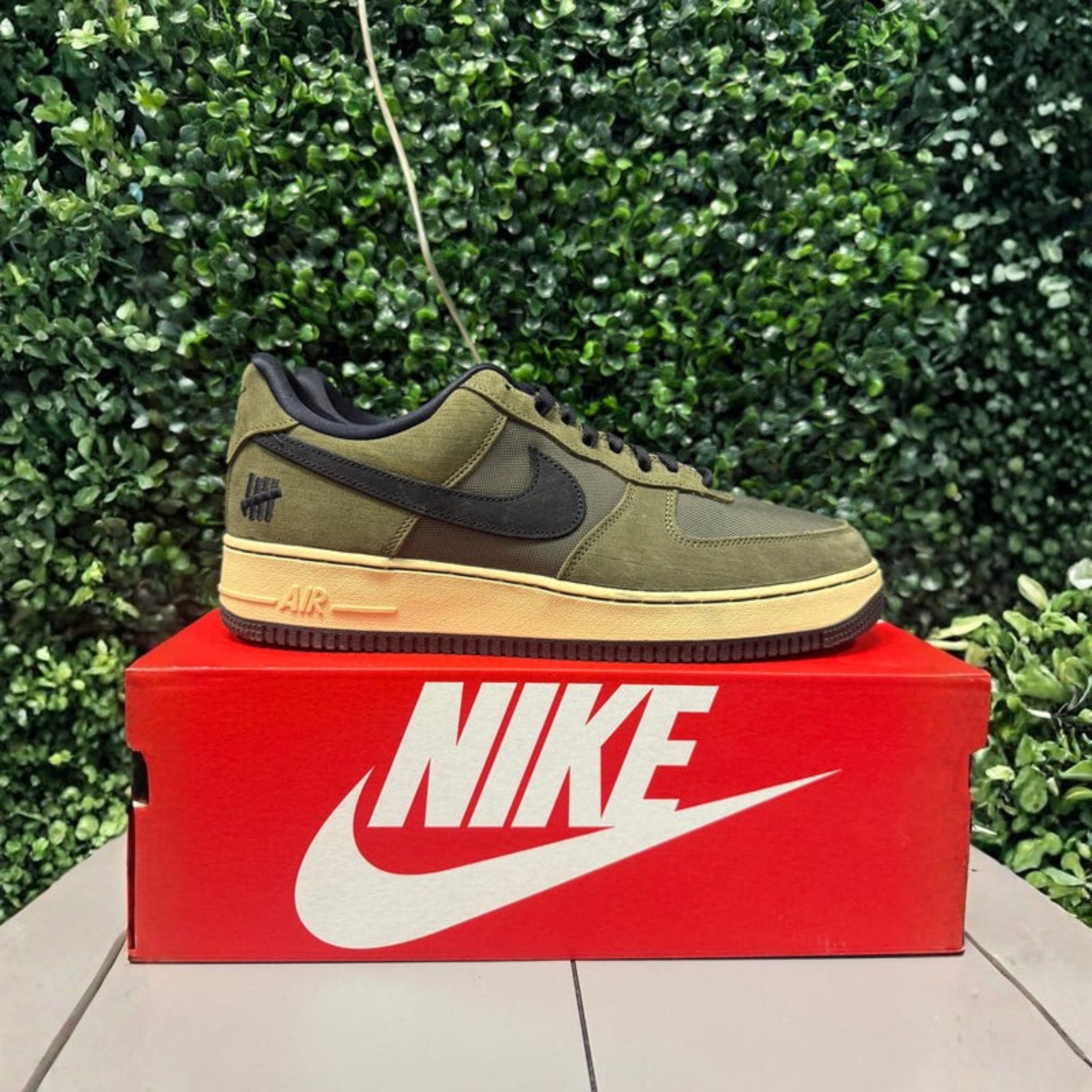 Nike Air Force 1 Low “Undefeated" Size 11 Preowned #2