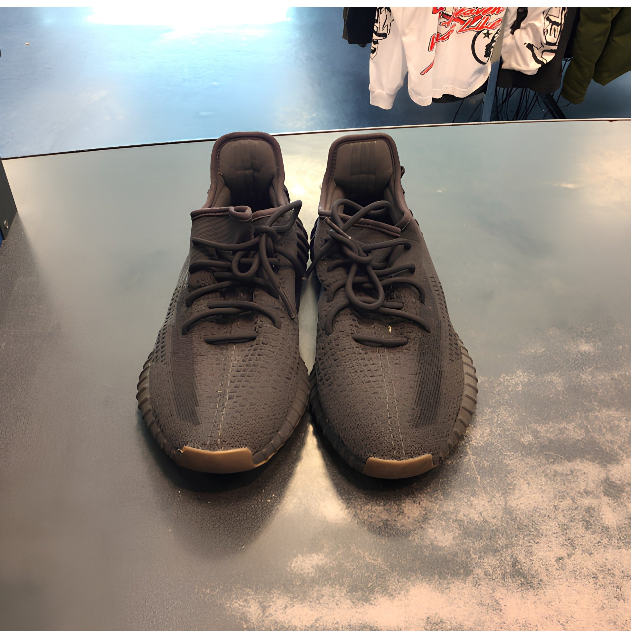 Adidas Yeezy Boost 350 V2 “Cinder” Preowned no box Size 11.5M
