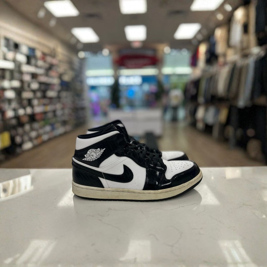 Jordan 1 Mid “Carbon Fiber” Size 10M Preowned No Box