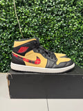 Jordan 1 Mid "Tartan Swoosh" Size 10.5 Preowned