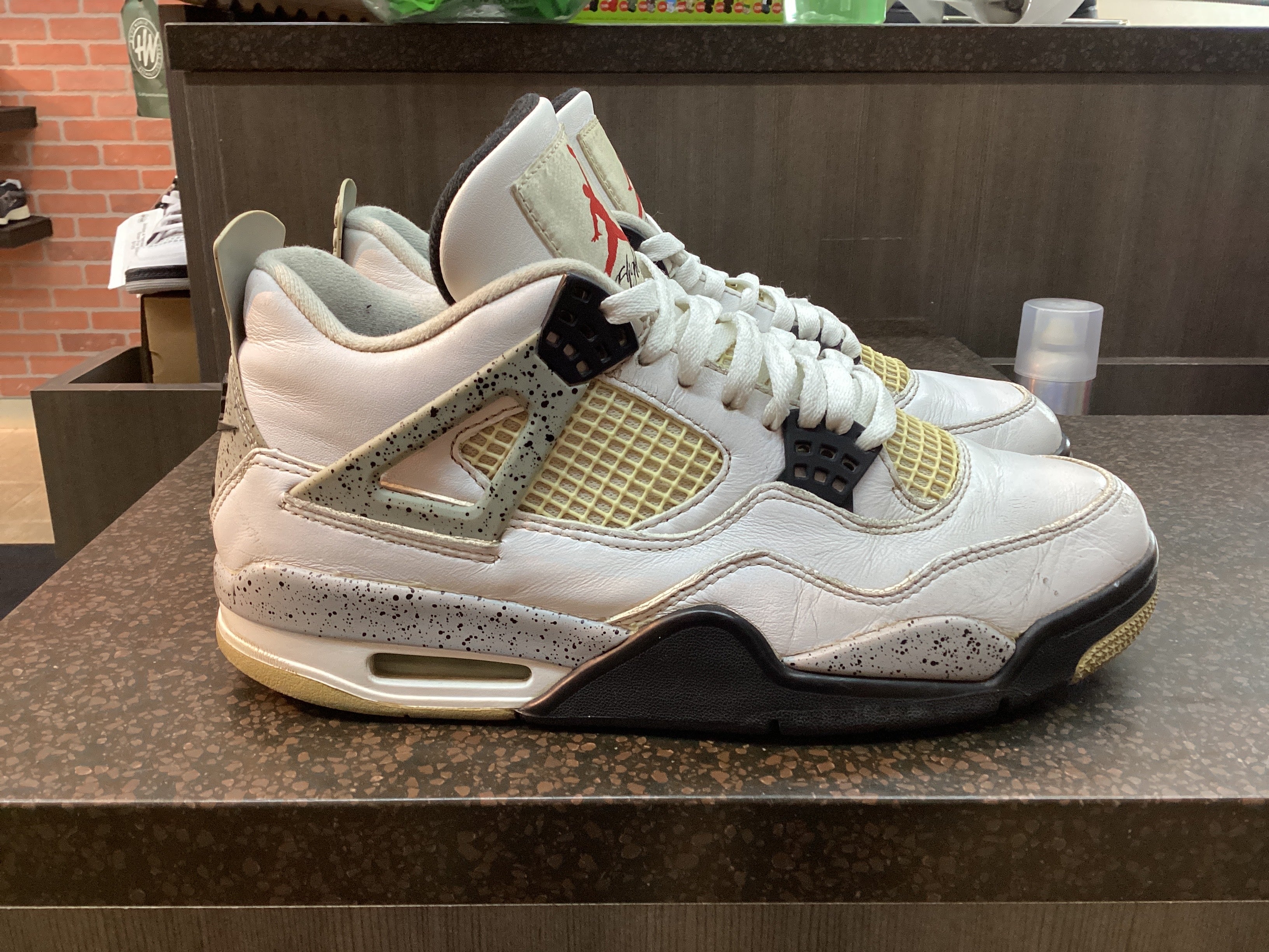 Jordan 4 "White Cement” (2016) Preowned Size 8.5 No Box
