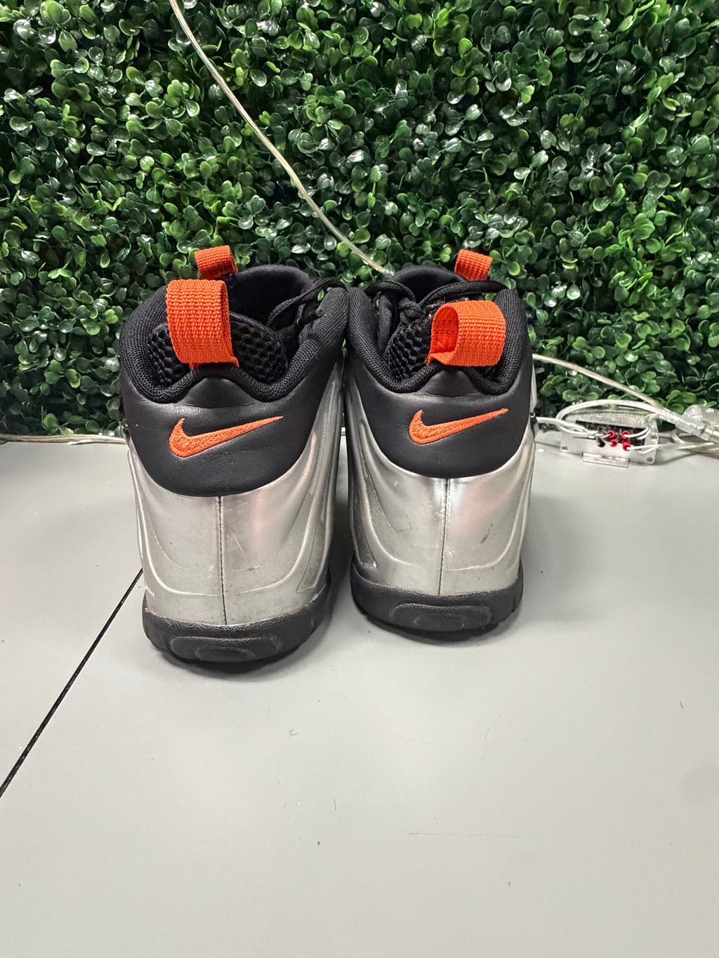 Nike Air Foamposite One "Halloween" Size 6.5Y Preowned
