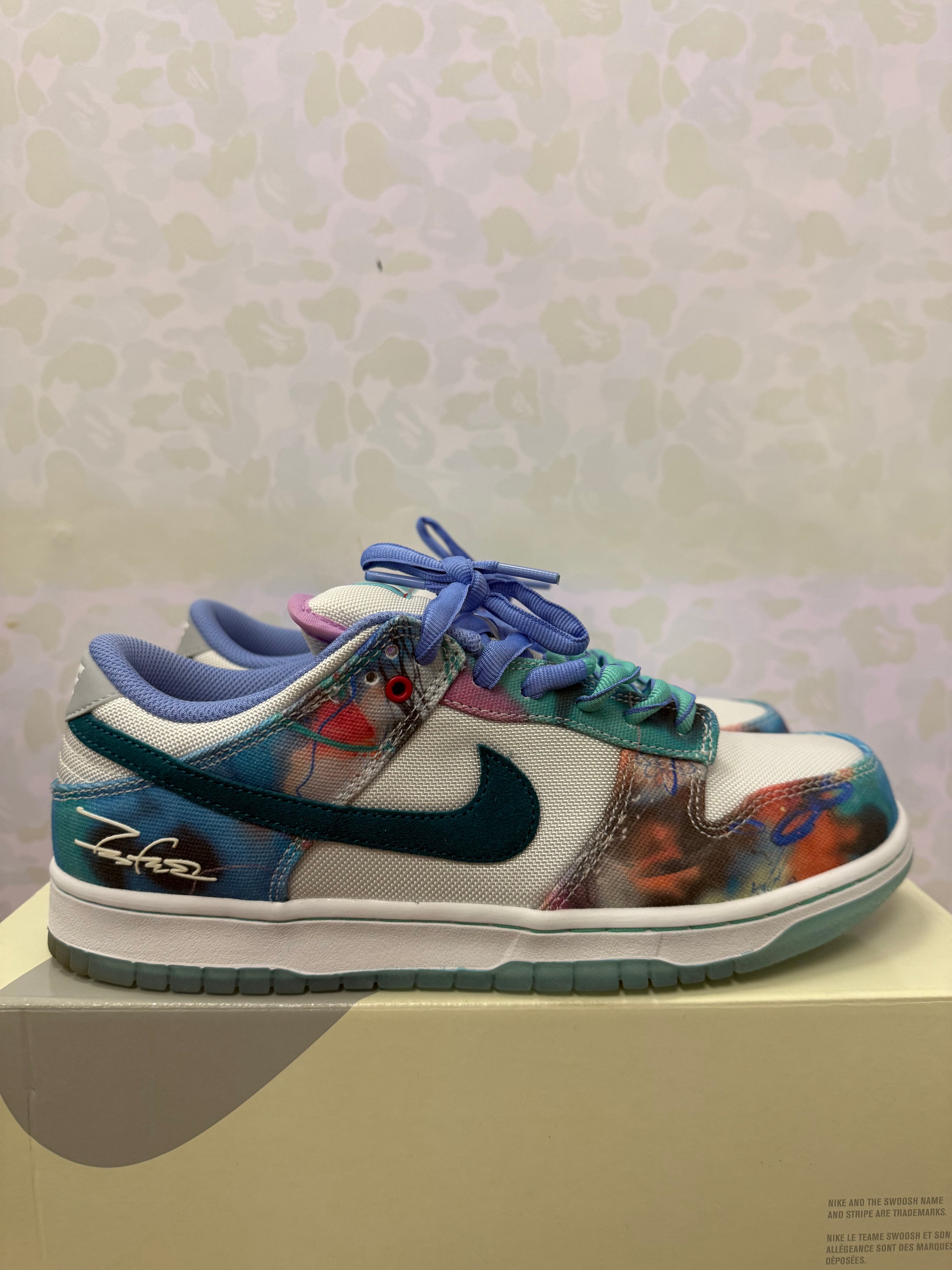 Nike SB Dunk Low “Futura” Size 9 Preowned