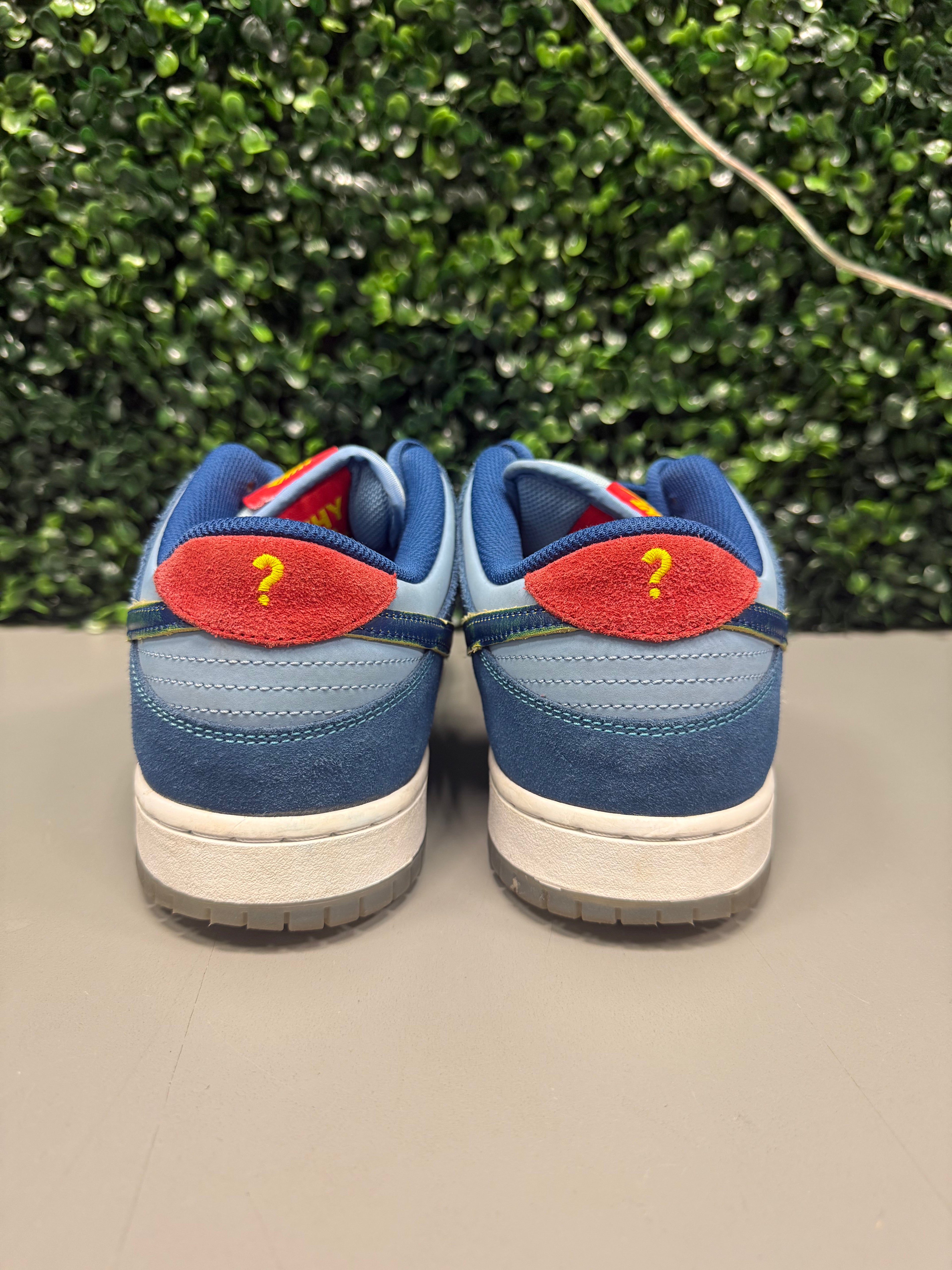 Nike SB Dunk Low "Why So Sad" Size 11 Preowned