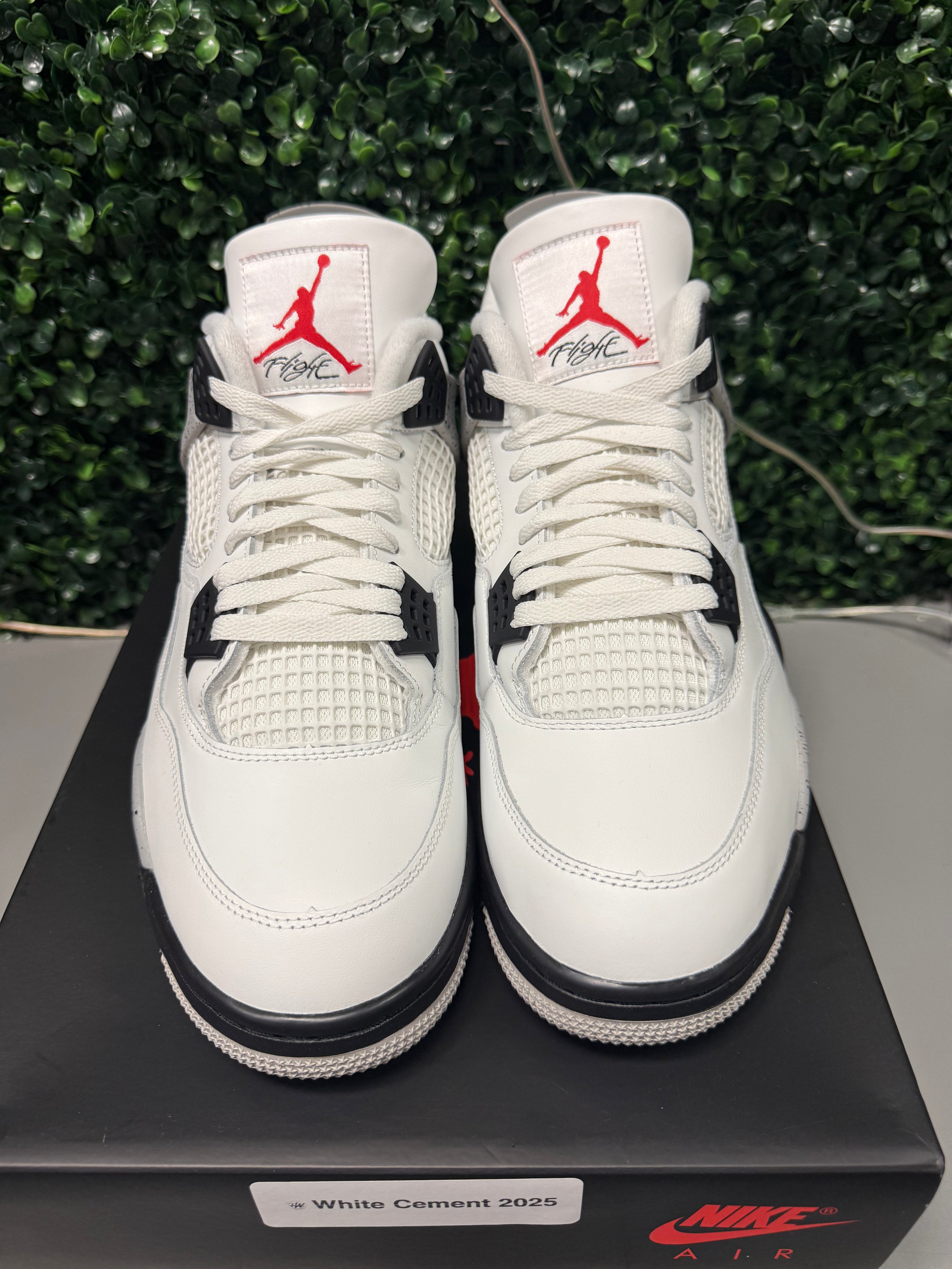 Jordan 4 "White Cement 2025" Size 13 Preowned