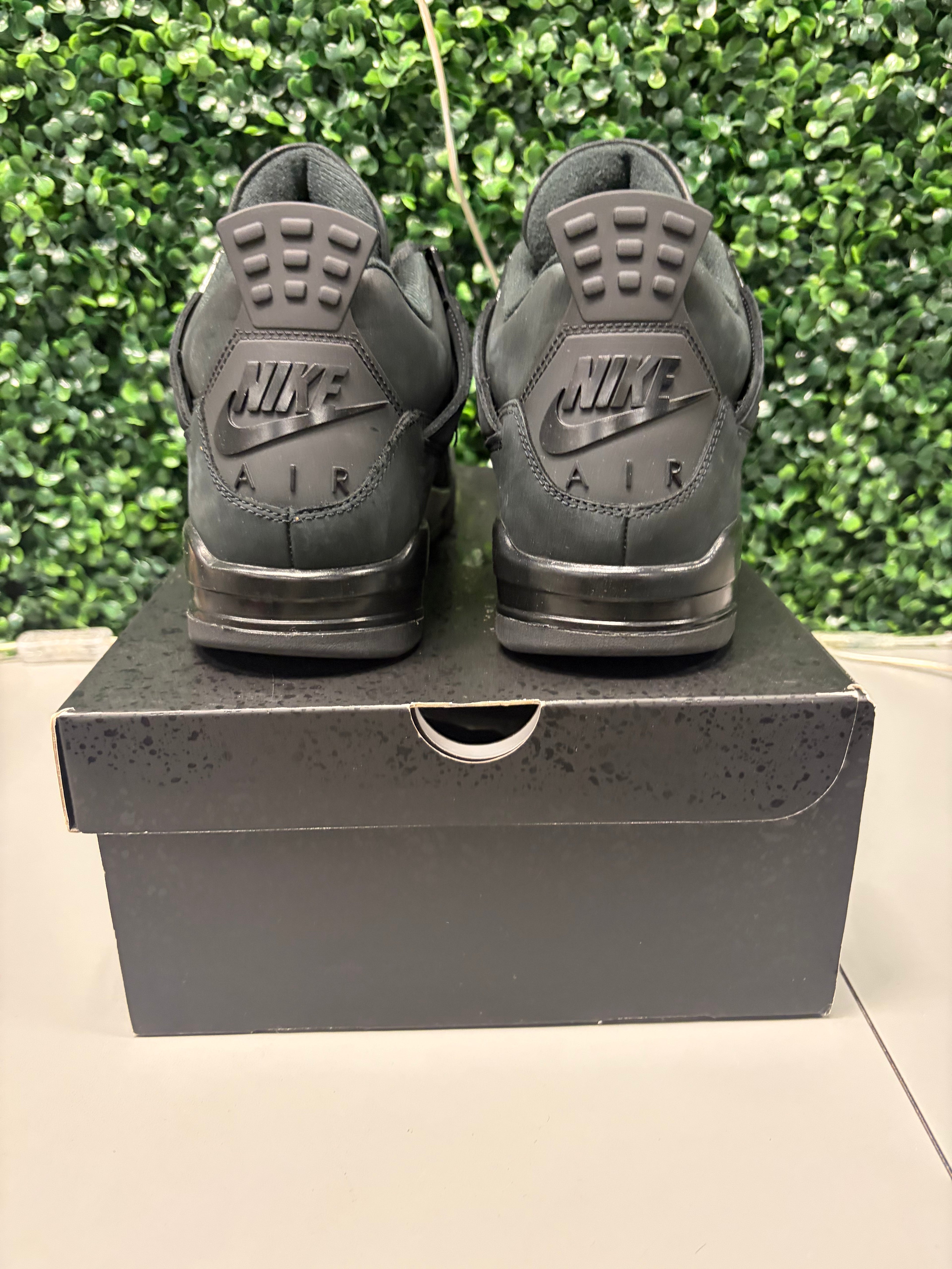 Jordan 4 "Black Cat" Size 10.5 Preowned
