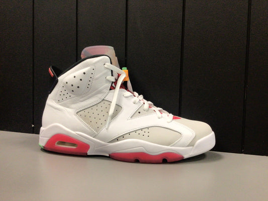 Jordan 6 "Hare" Size 11 Preowned