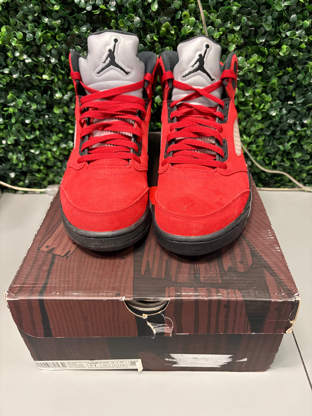 Jordan 5 Retro "Raging Bull Red" (2021) Size 11 Preowned