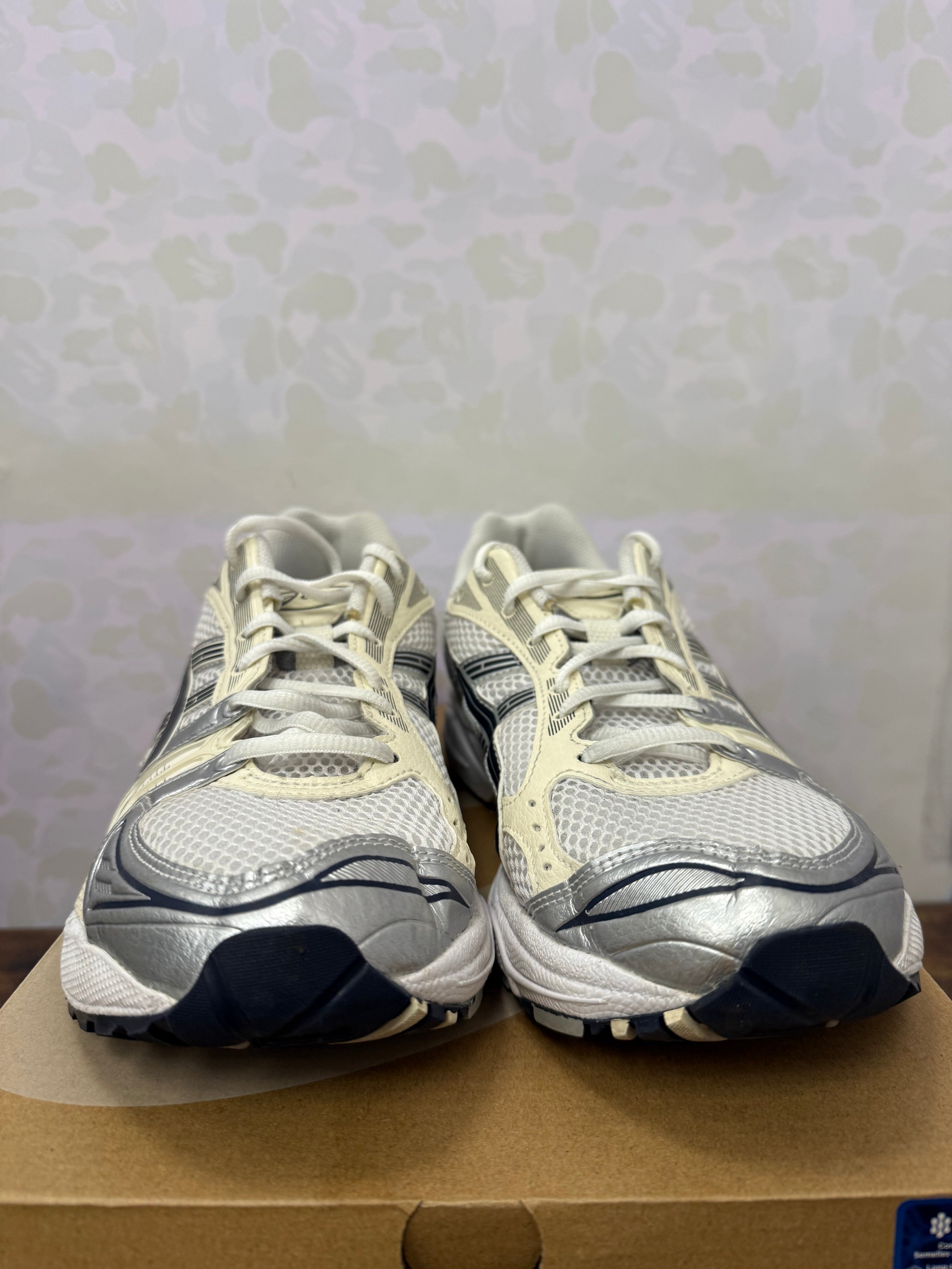 ASICS Gel-Kayano 14 “White Midnight” Size 11W / 9.5M Preowned