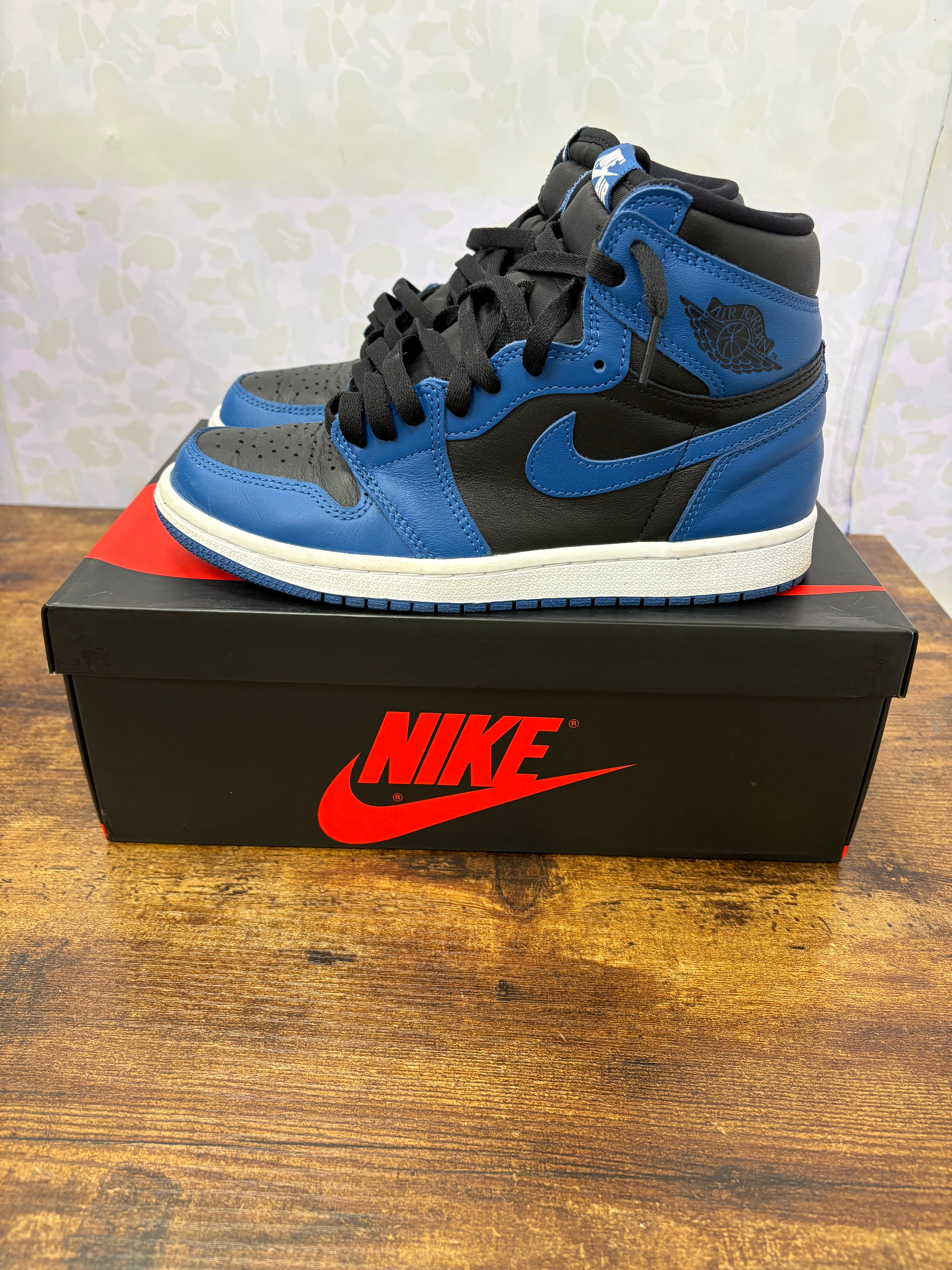 Jordan 1 “Dark Marina Blue” Size 7 Preowned