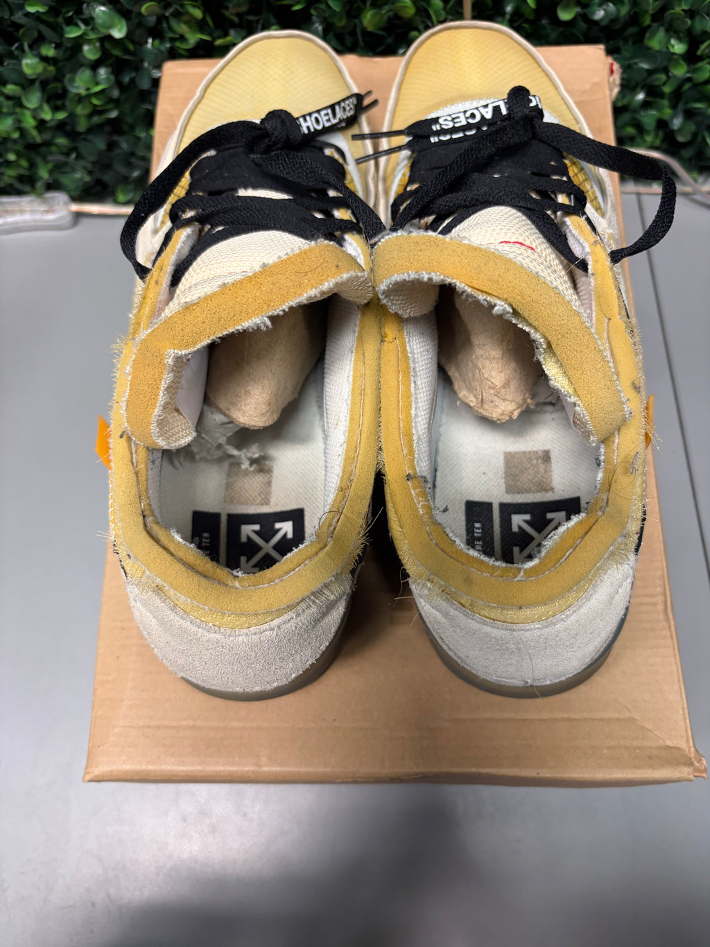Nike Air Max 90 "Off-White" Size 11 Preowned