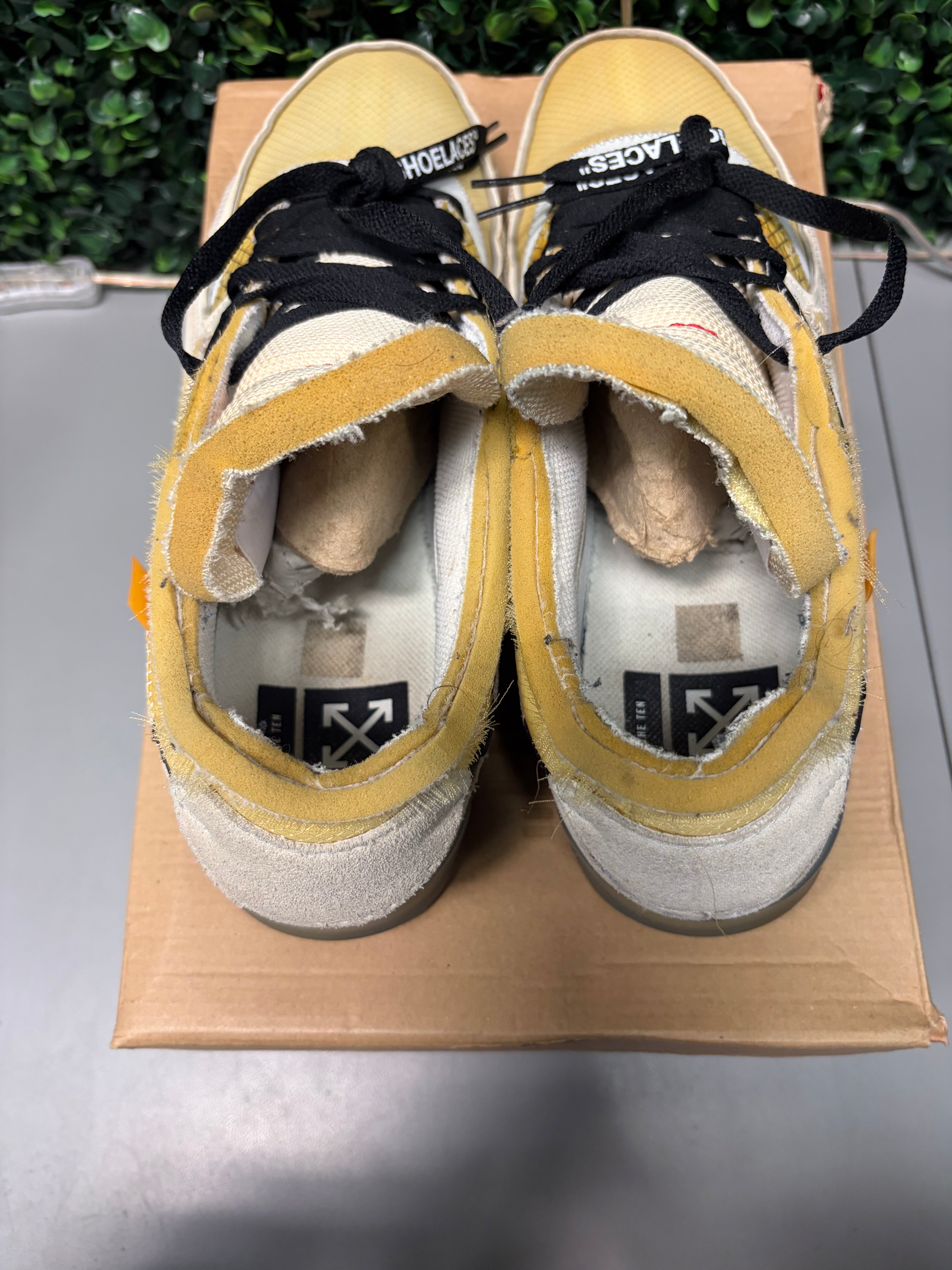 Nike Air Max 90 "Off-White" Size 11 Preowned