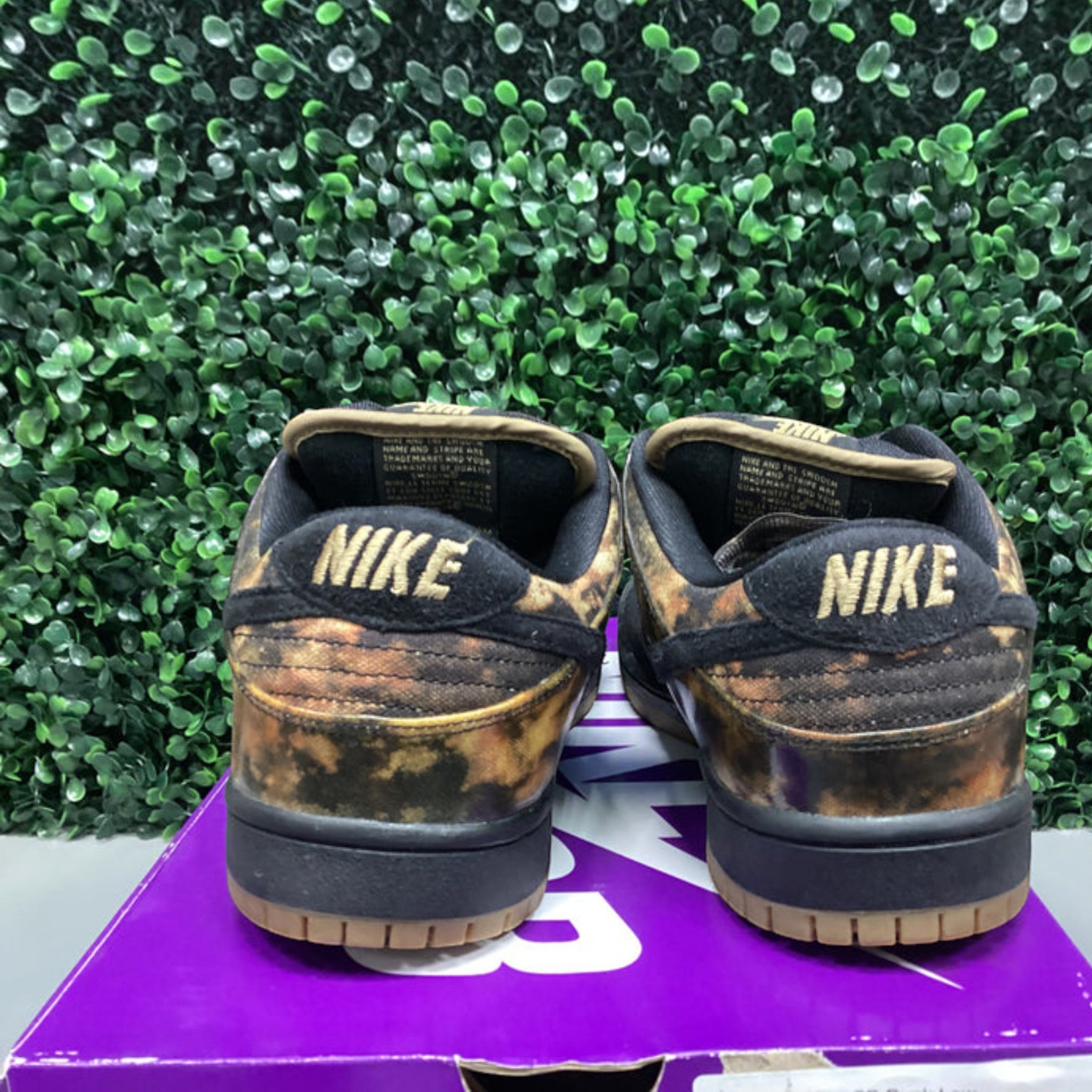 SB Dunk Low “Pushead 2” Size 9.5 Preowned