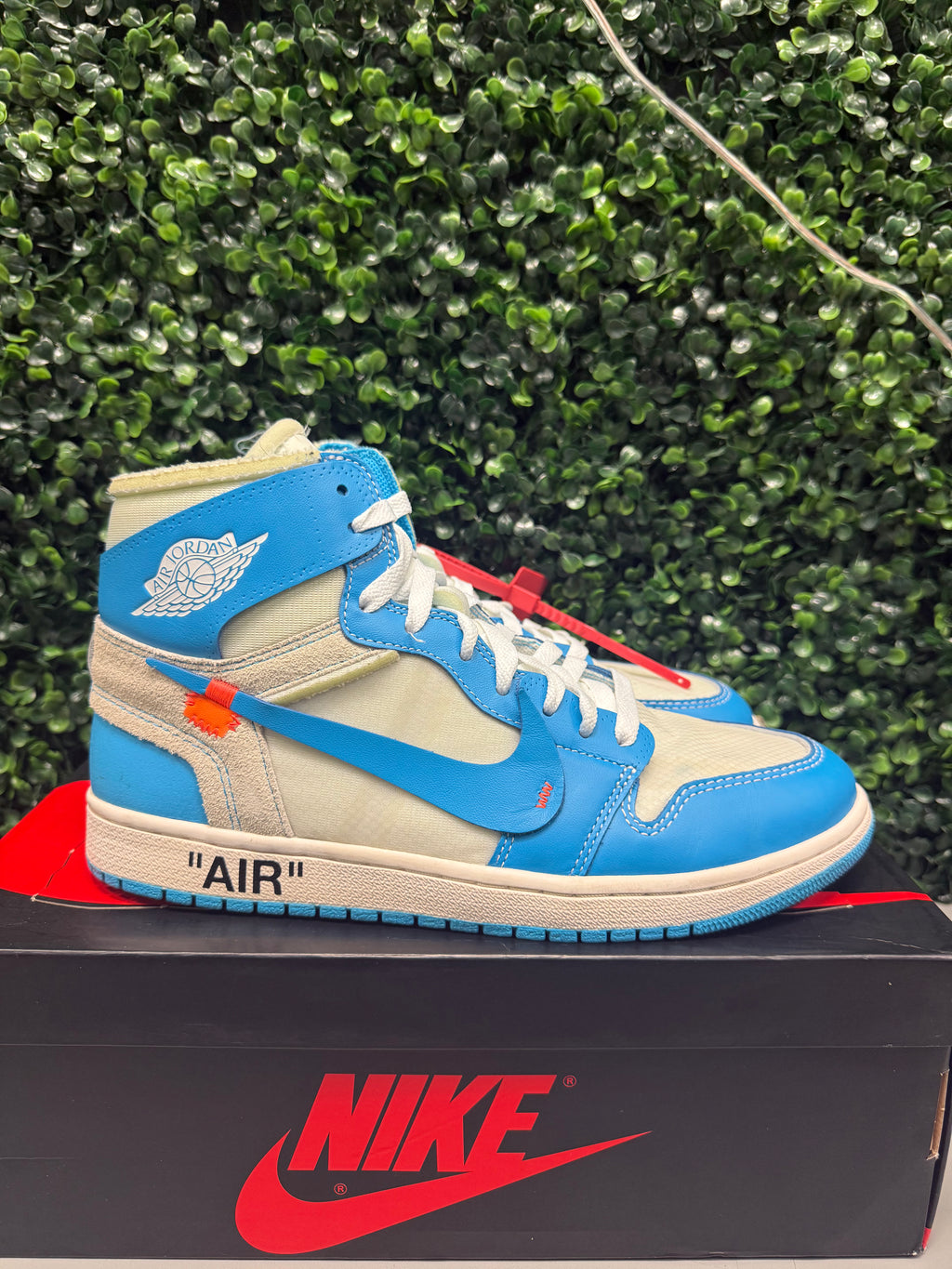 Jordan 1 High X Off-white "UNC" (Sample Pair) Size 10 Preowned