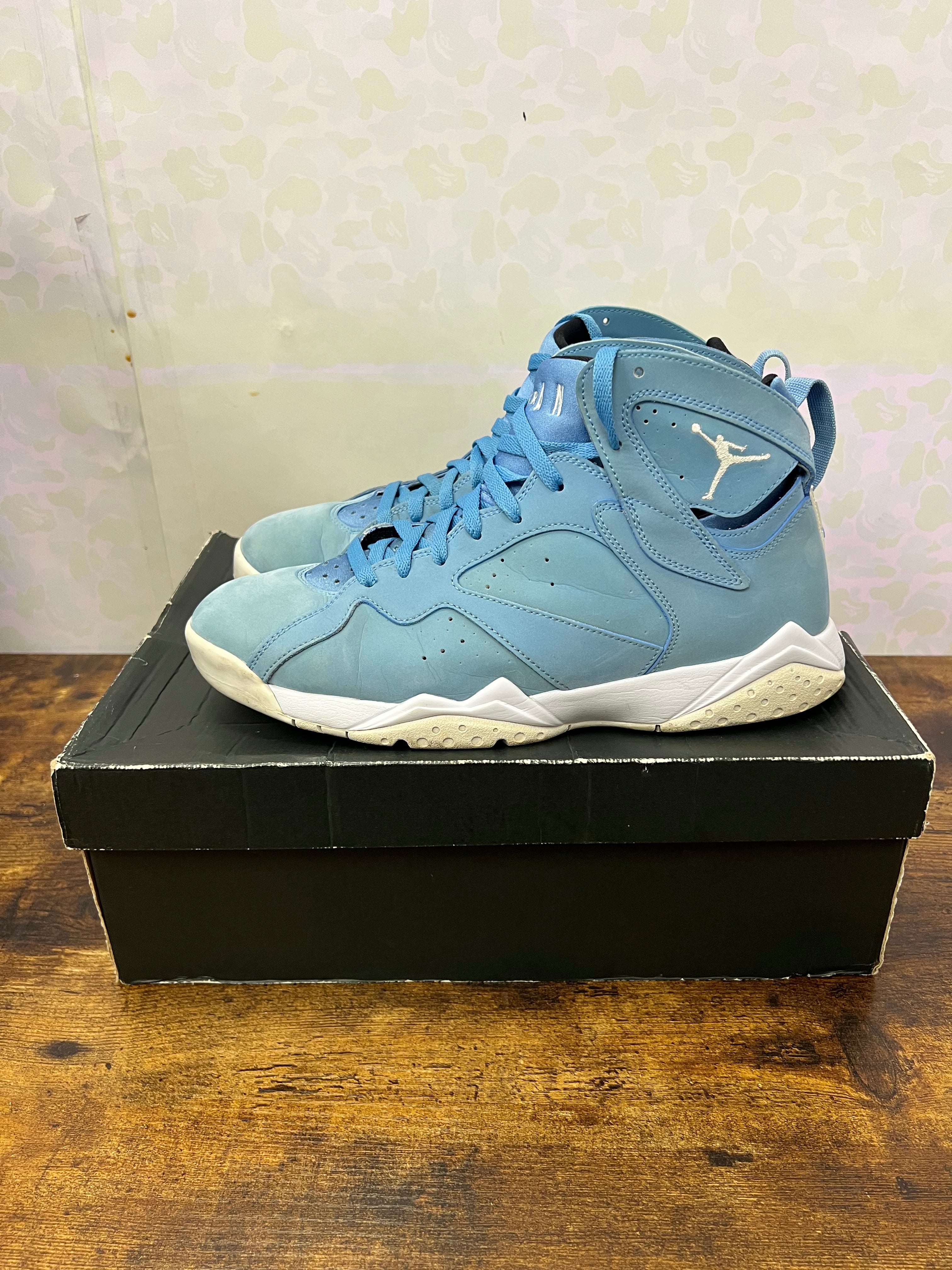 Jordan 7 “Pantone” Size 11M Preowned
