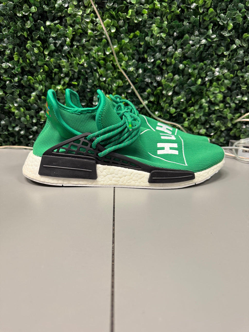 adidas NMD R1 Pharrell HU Green Size 10 Preowned
