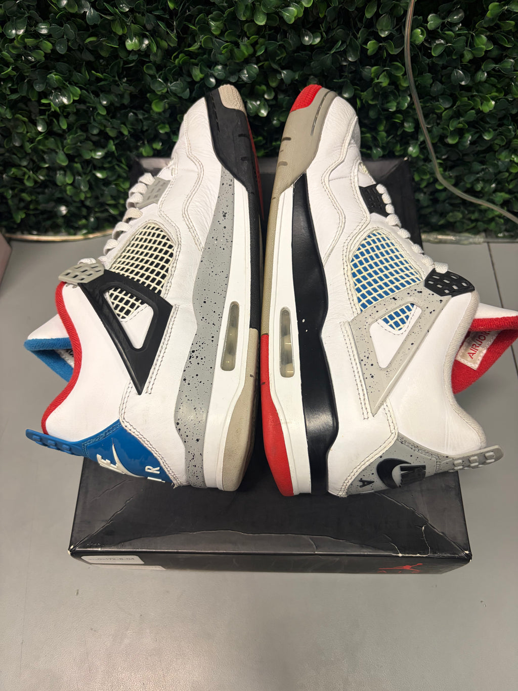 Jordan 4 Retro "What The" Size 11 Preowned