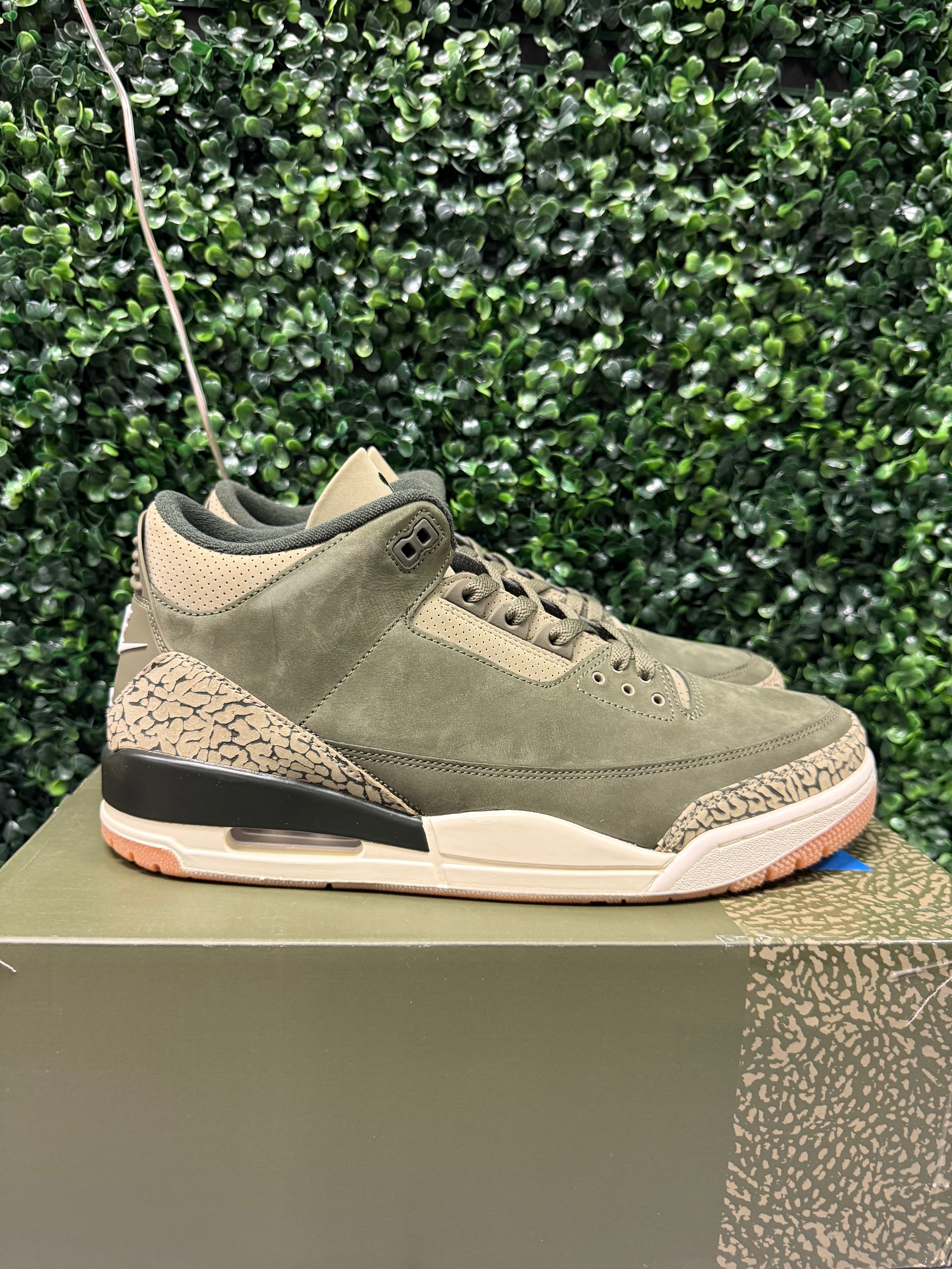 Jordan 3 “Olive” Size 13 Tried On