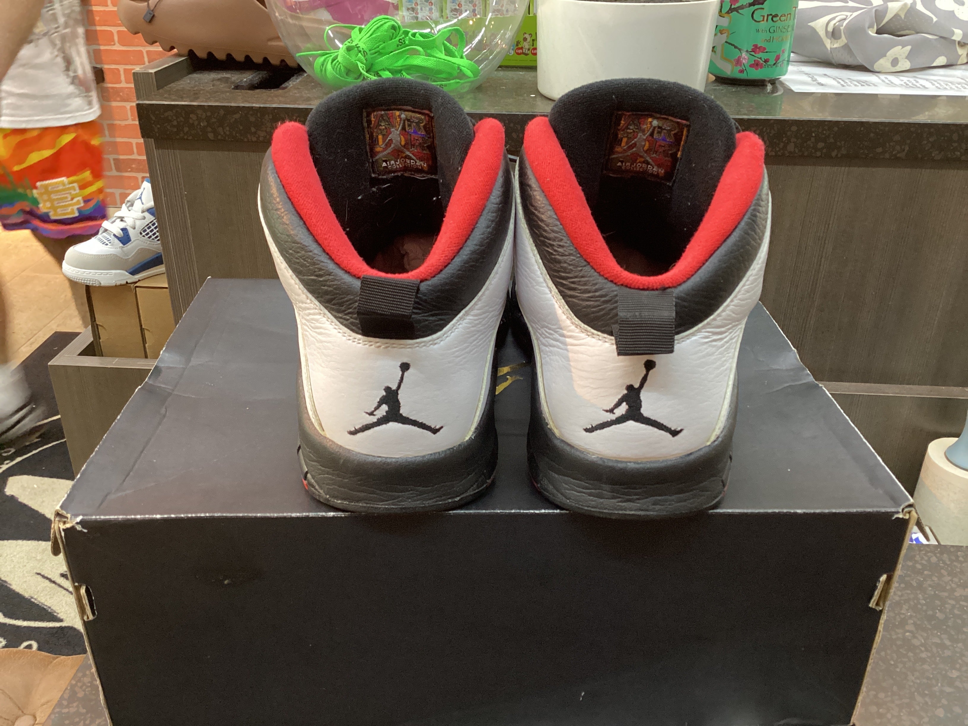 JORDAN 10 “DOUBLE NICKEL” Size 9.5 Pre Owned