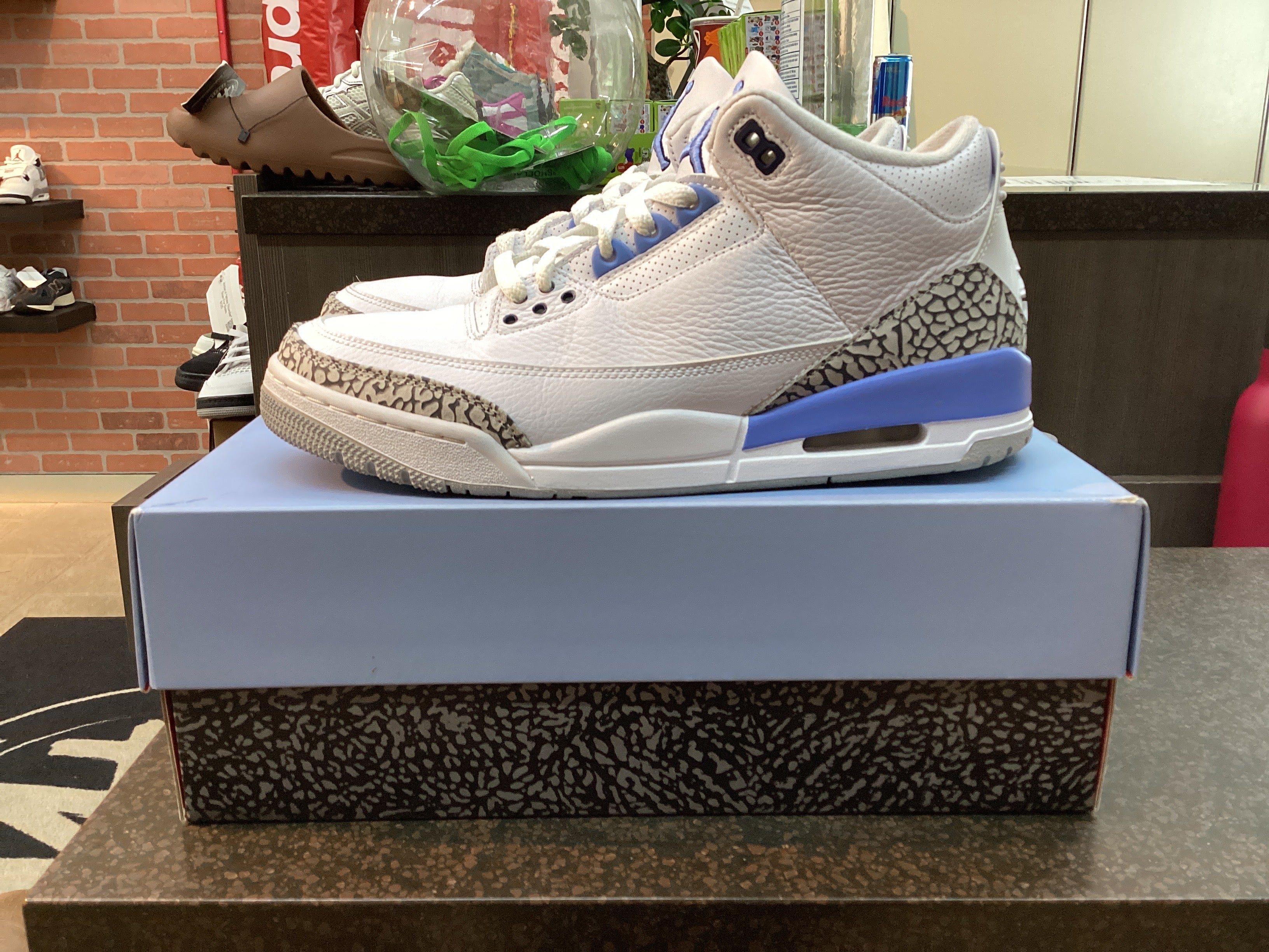 Jordan 3 “UNC” Preowned Size 10