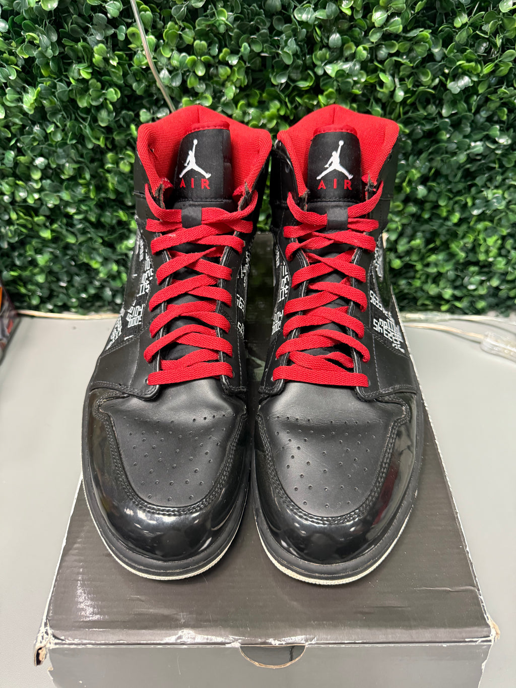 Jordan 1 High "Hall Of Fame" Size 13 Preowned
