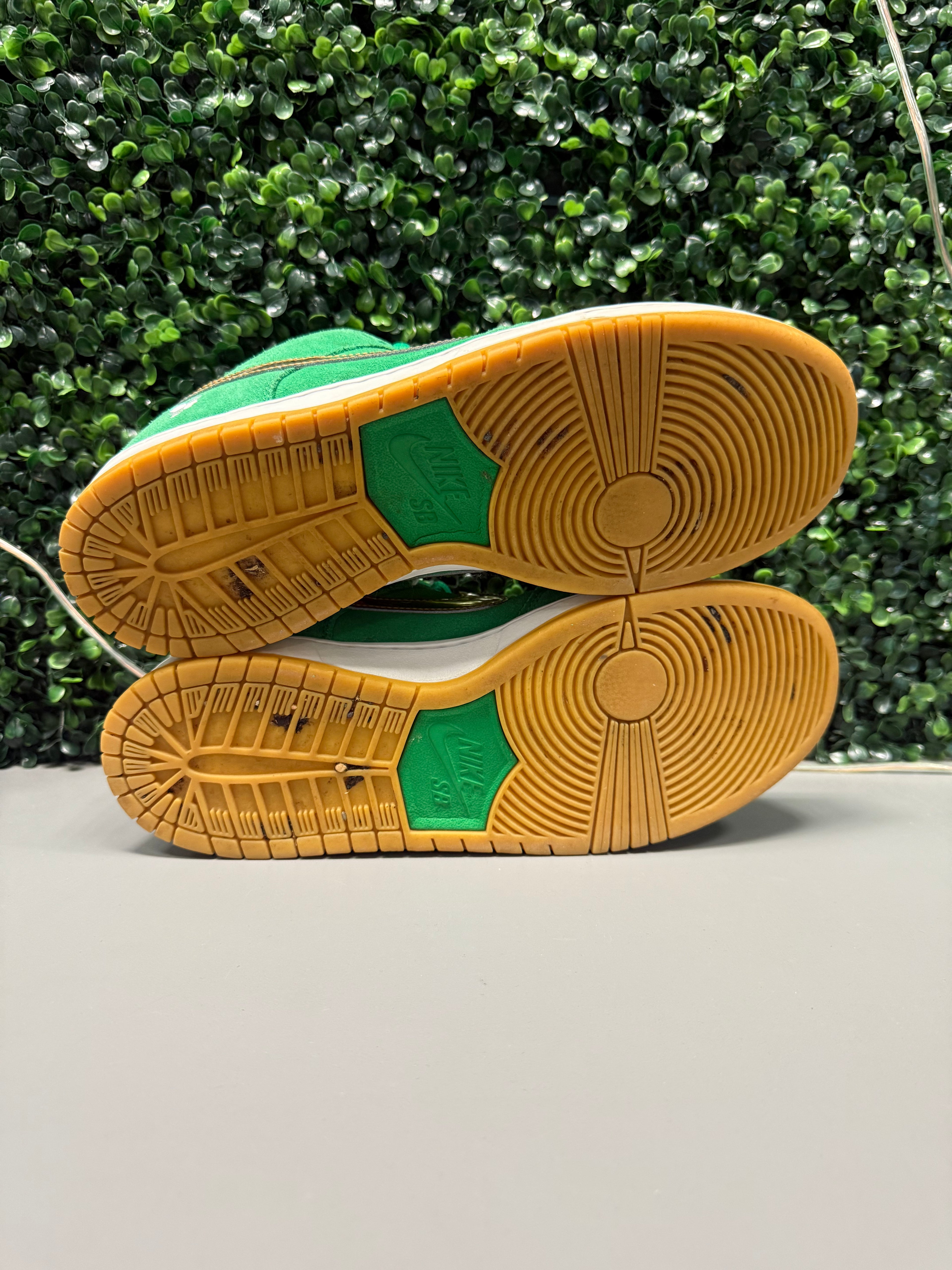 Nike SB Dunk Low “St Patricks Day” Size 11 Preowned
